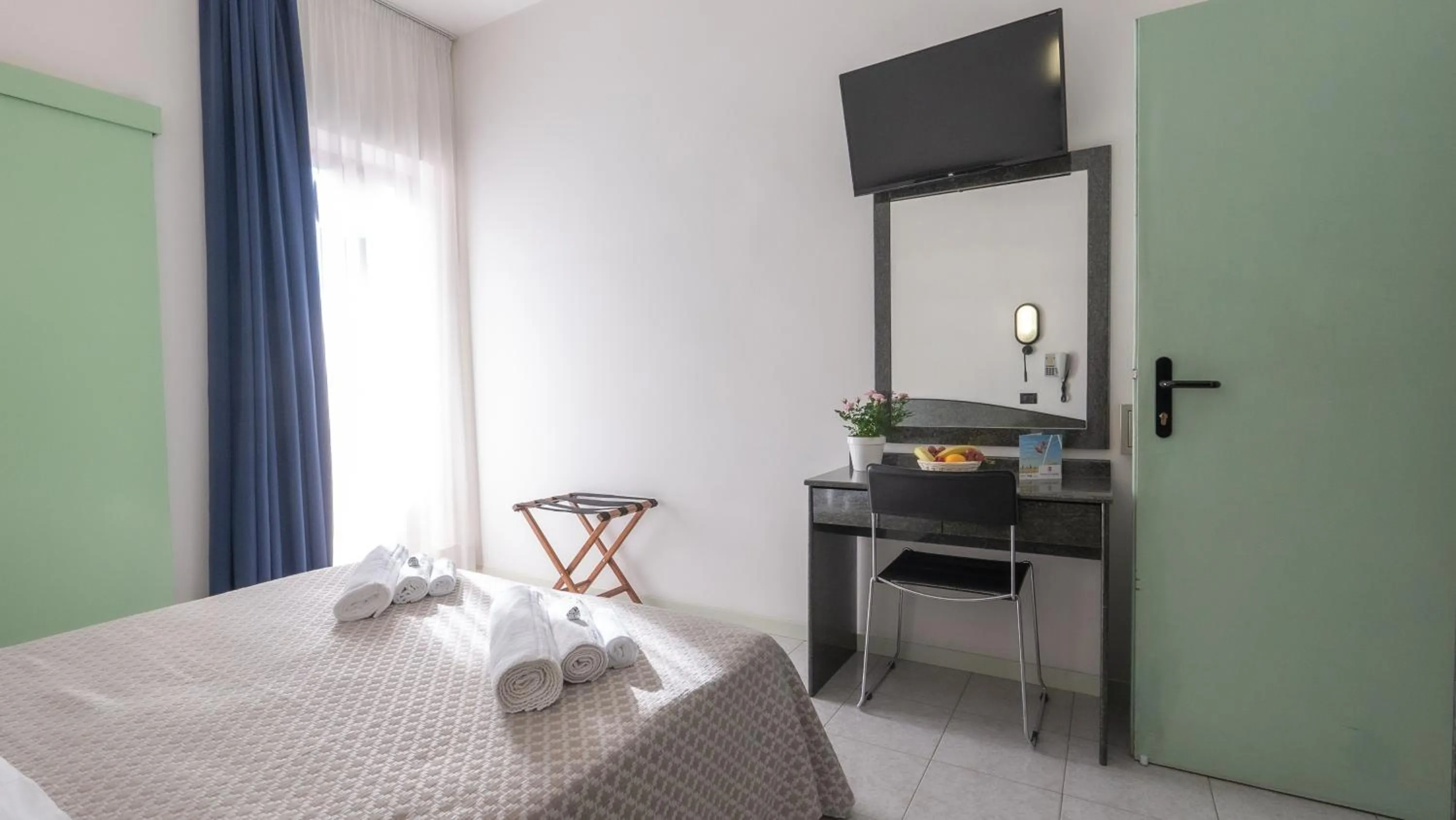 TV and multimedia, Bed in Hotel Nobel