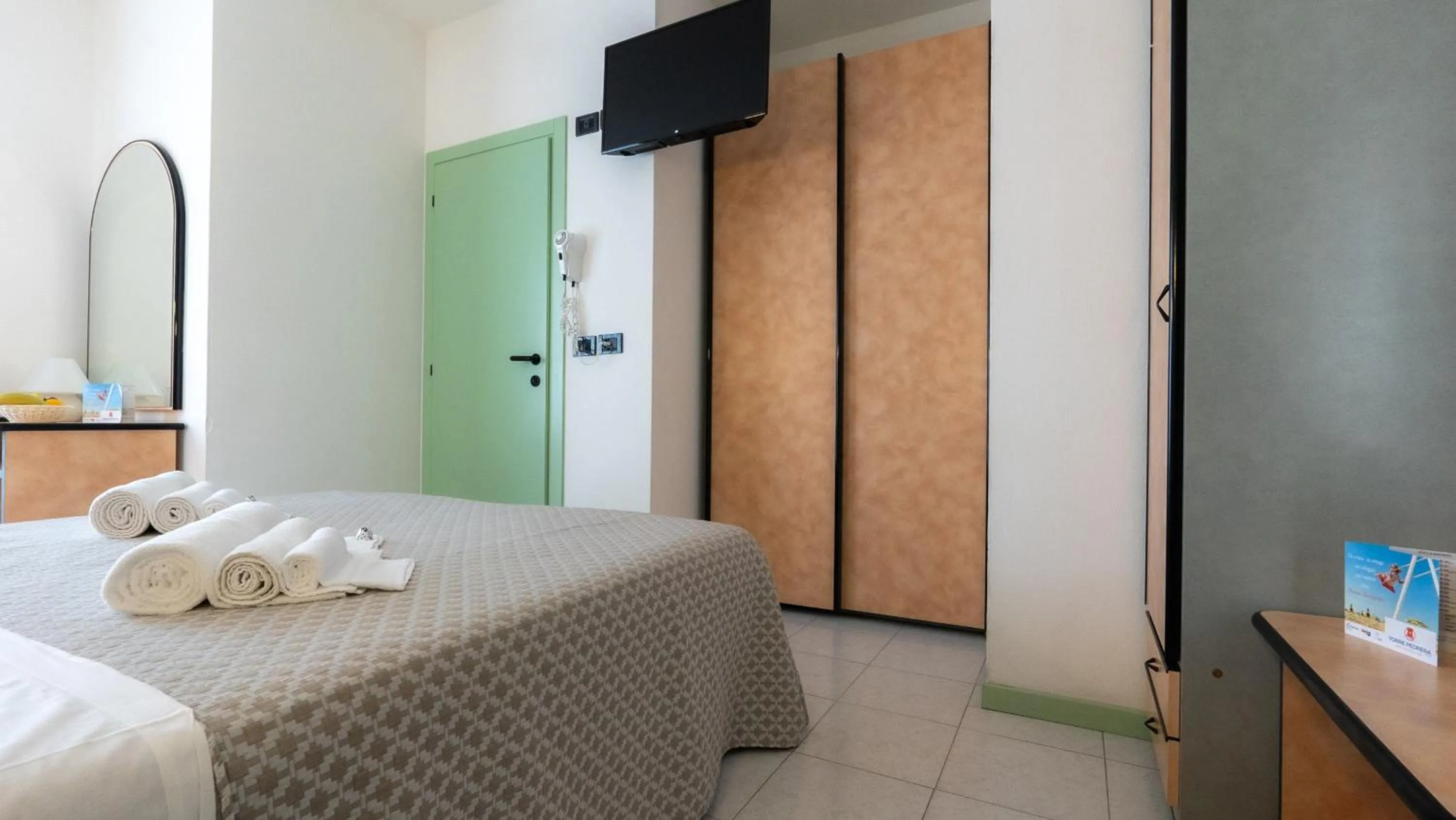 Bedroom, Bed in Hotel Nobel