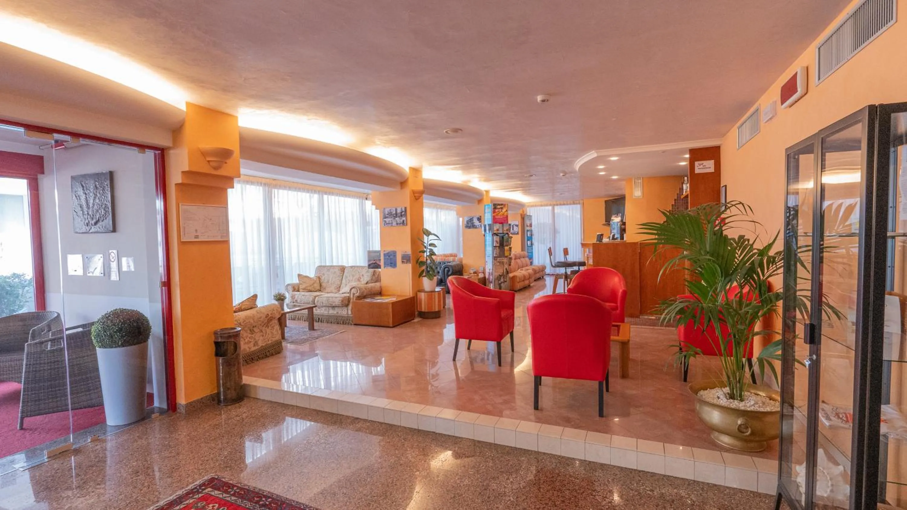 Lobby or reception in Hotel Nobel