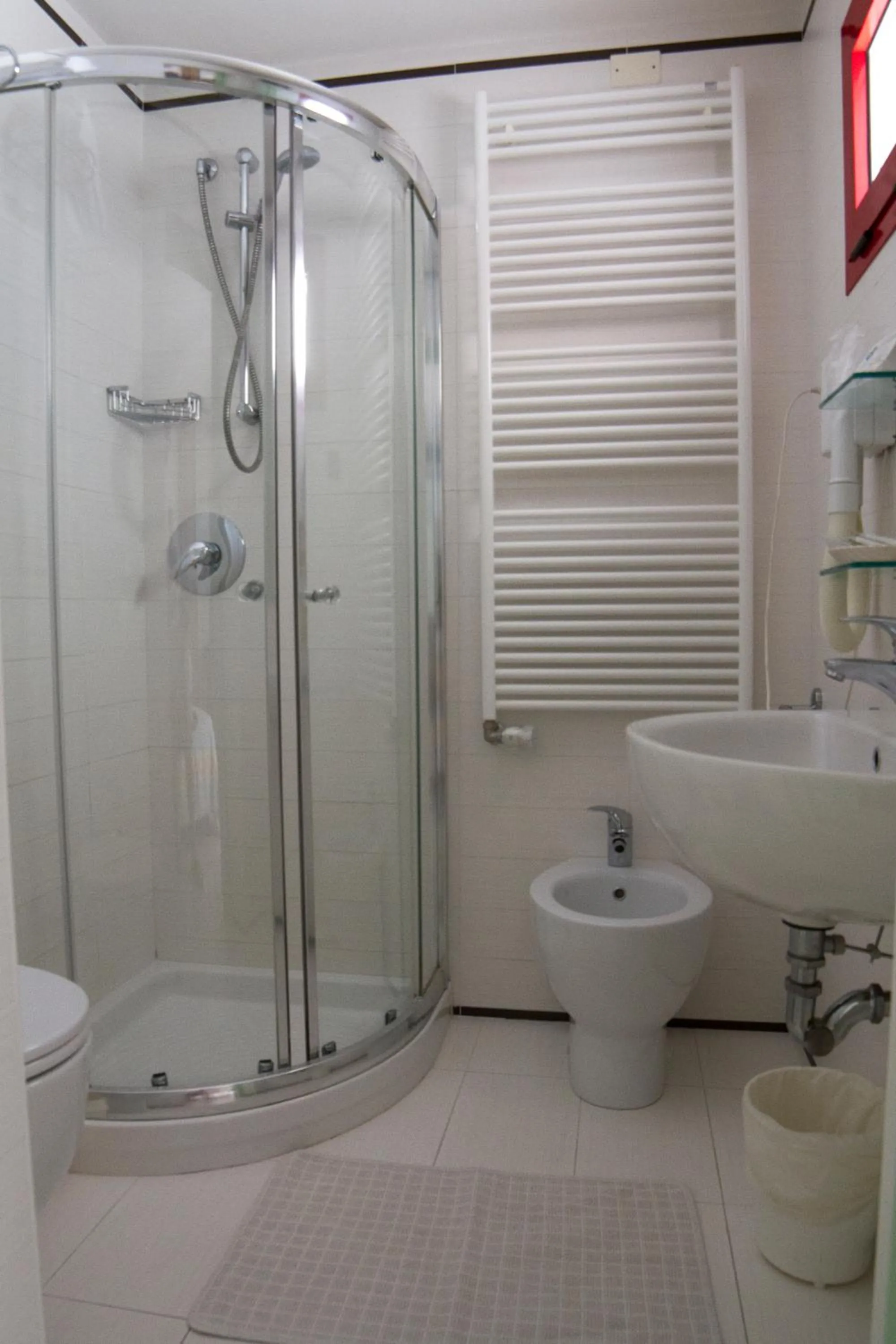 Bathroom in Hotel Nobel