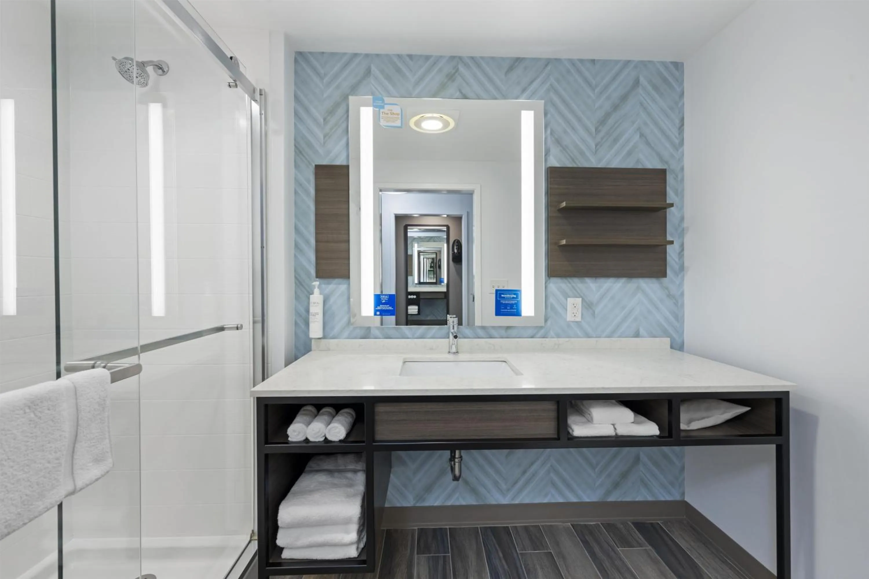 Bathroom in Hilton Garden Inn Gallatin