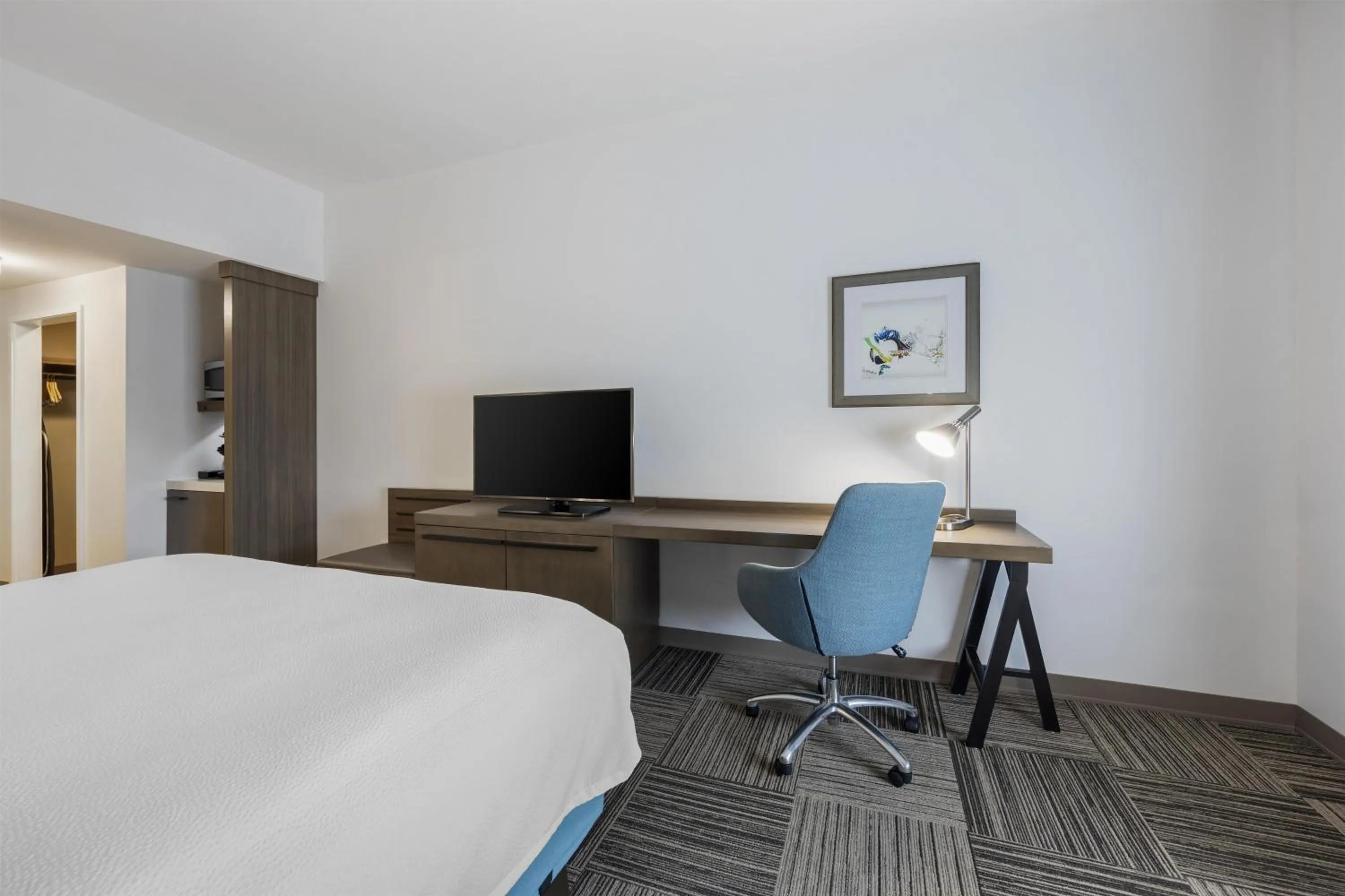 Bedroom, Bed in Hilton Garden Inn Gallatin