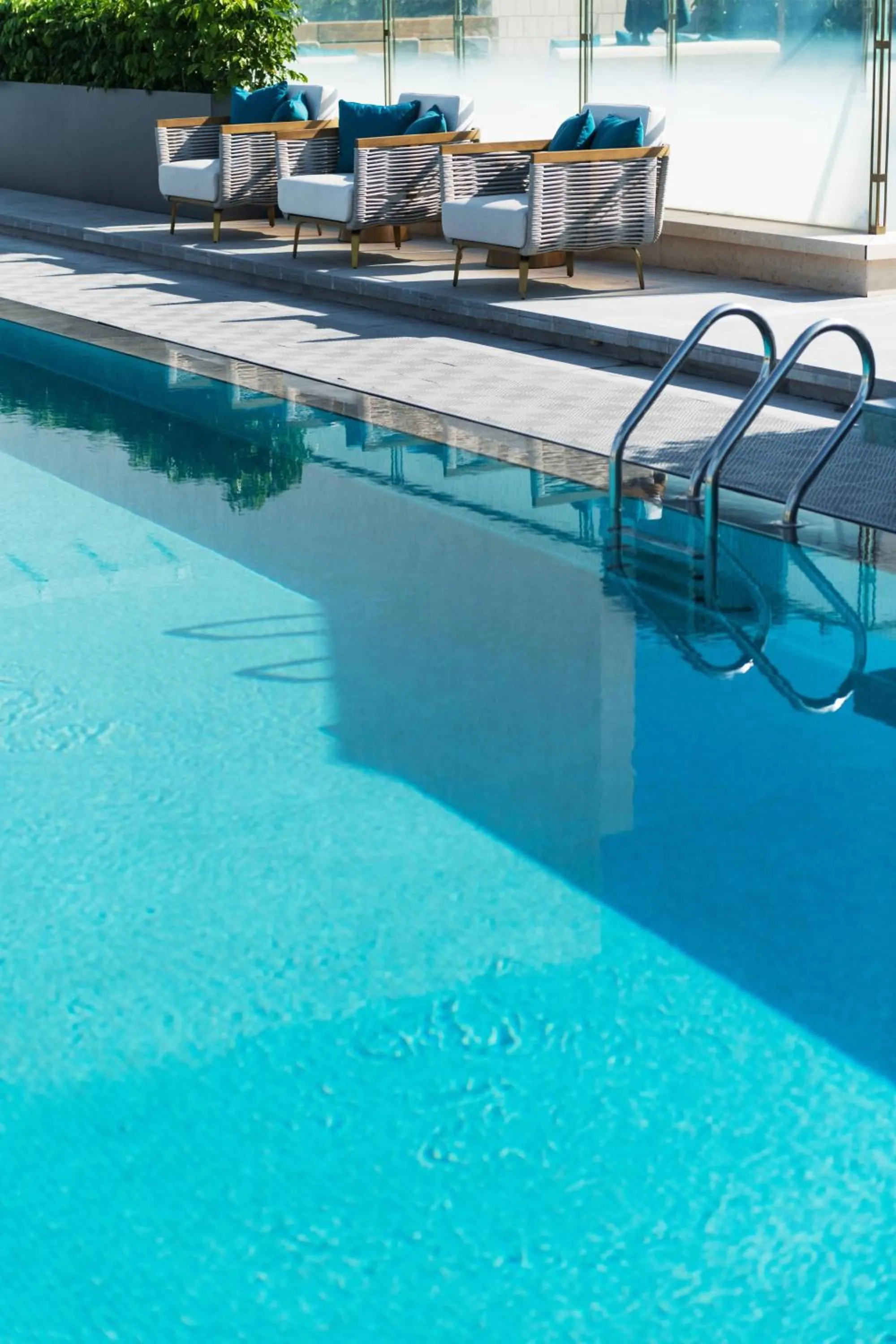 Swimming pool in Joyze Hotel Xiamen, Curio Collection By Hilton