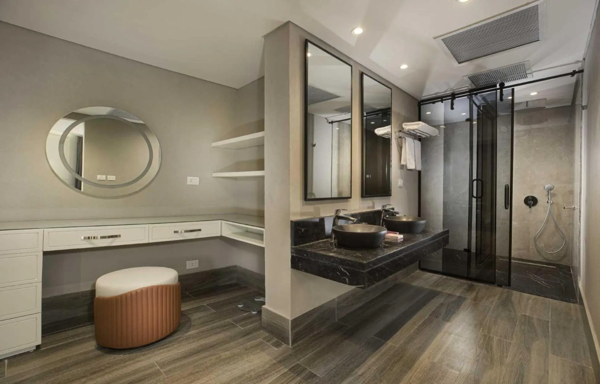 Shower in V Hotel Sharm El Shiekh