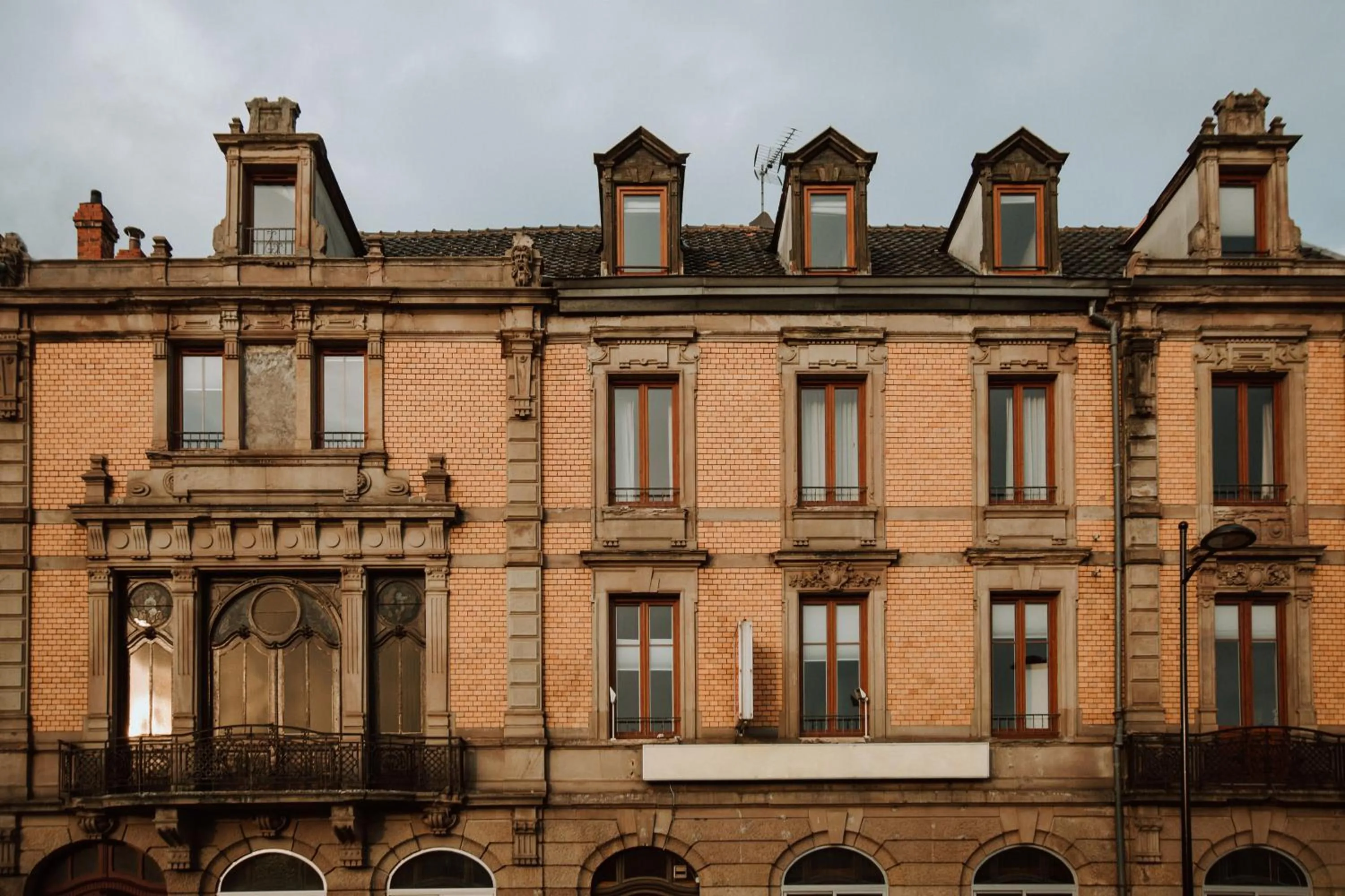 Property building in 1834&Spa Colmar