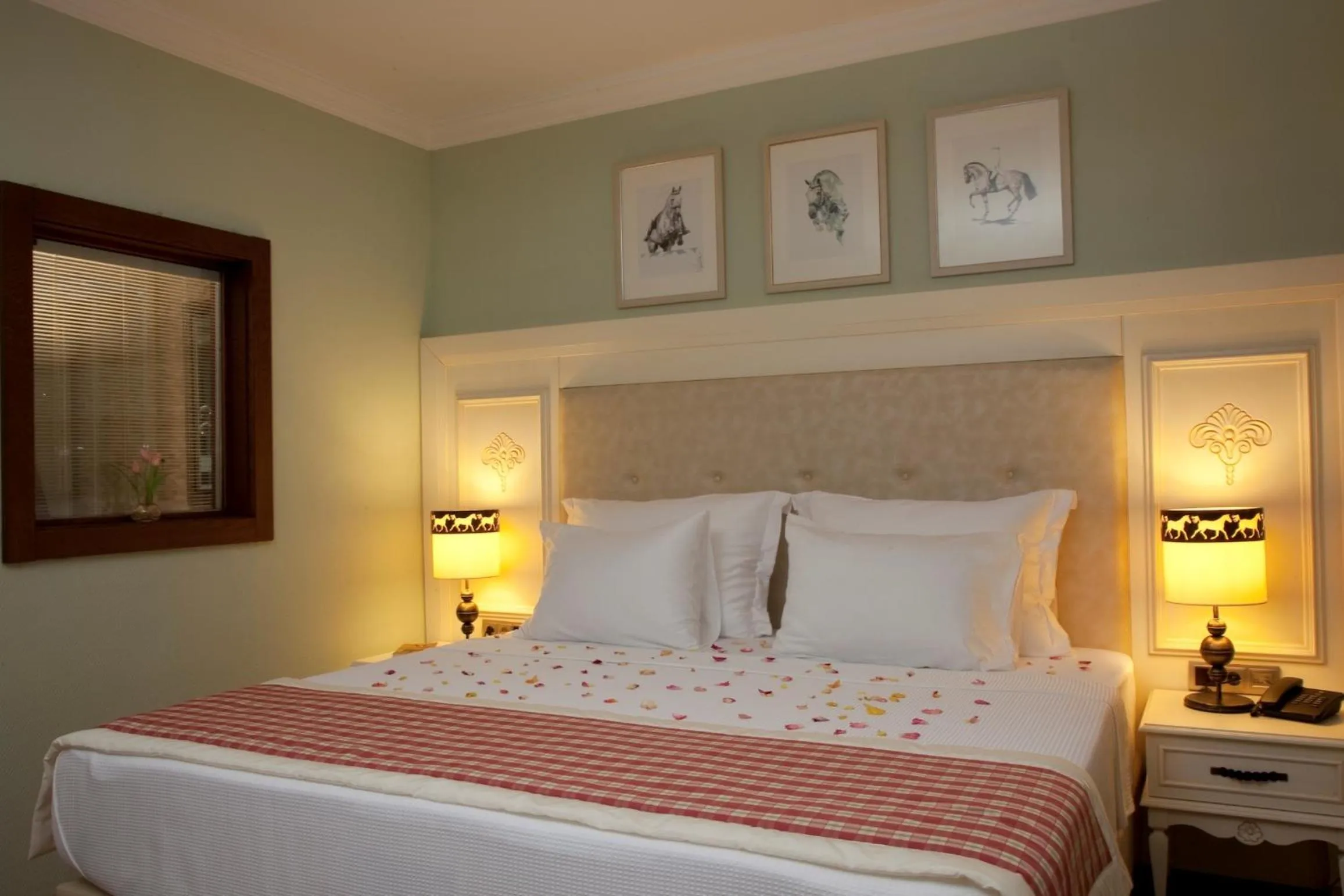 Bed in Padok Premium Hotel & Stables