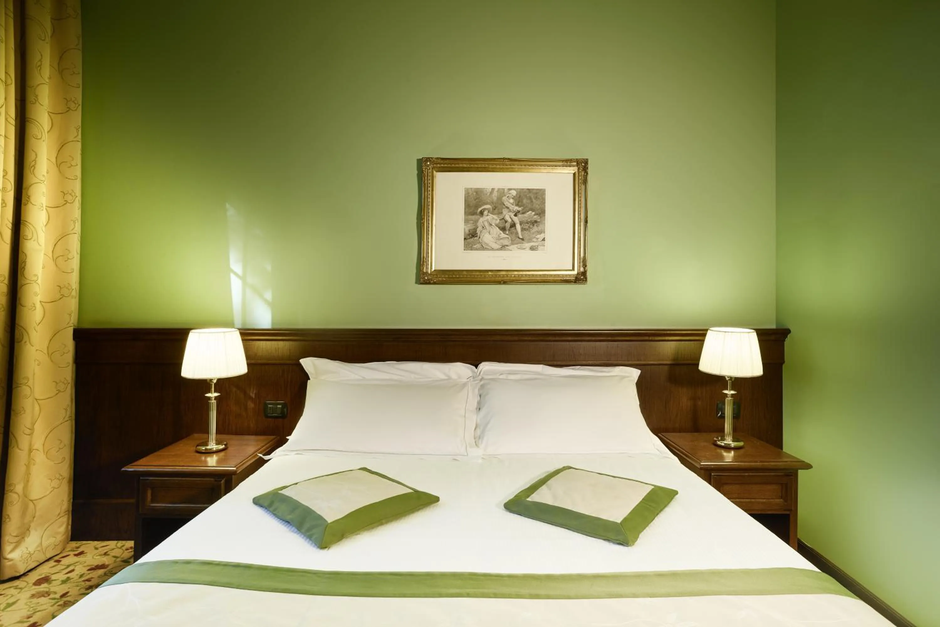 Bedroom, Bed in Meditur Hotel Bologna