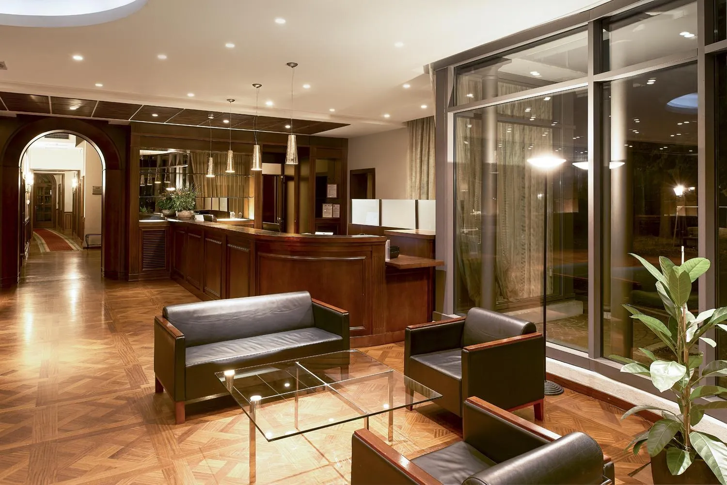 Patio in Meditur Hotel Bologna