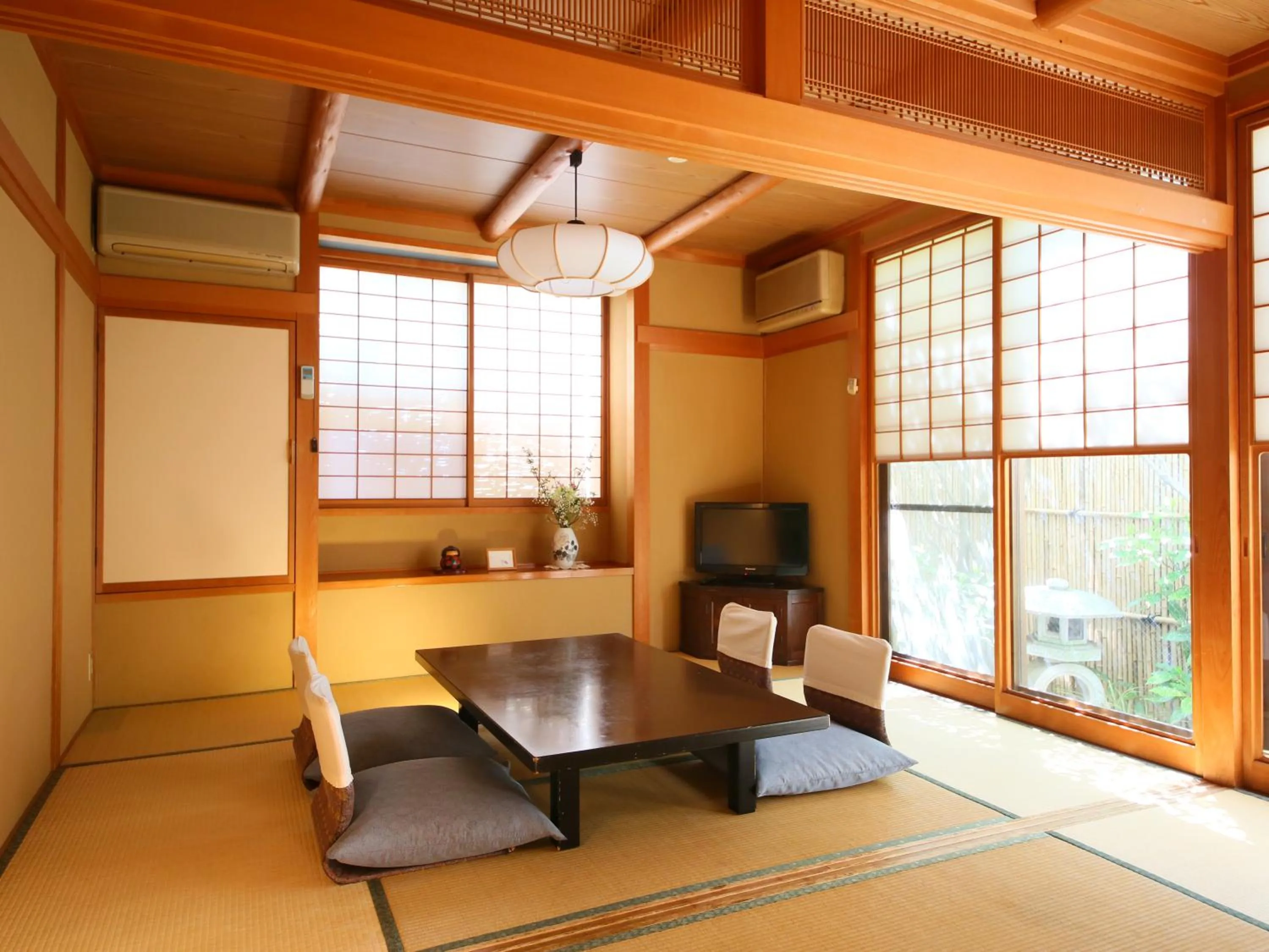 Superior Family Room - single occupancy in Fukashiso