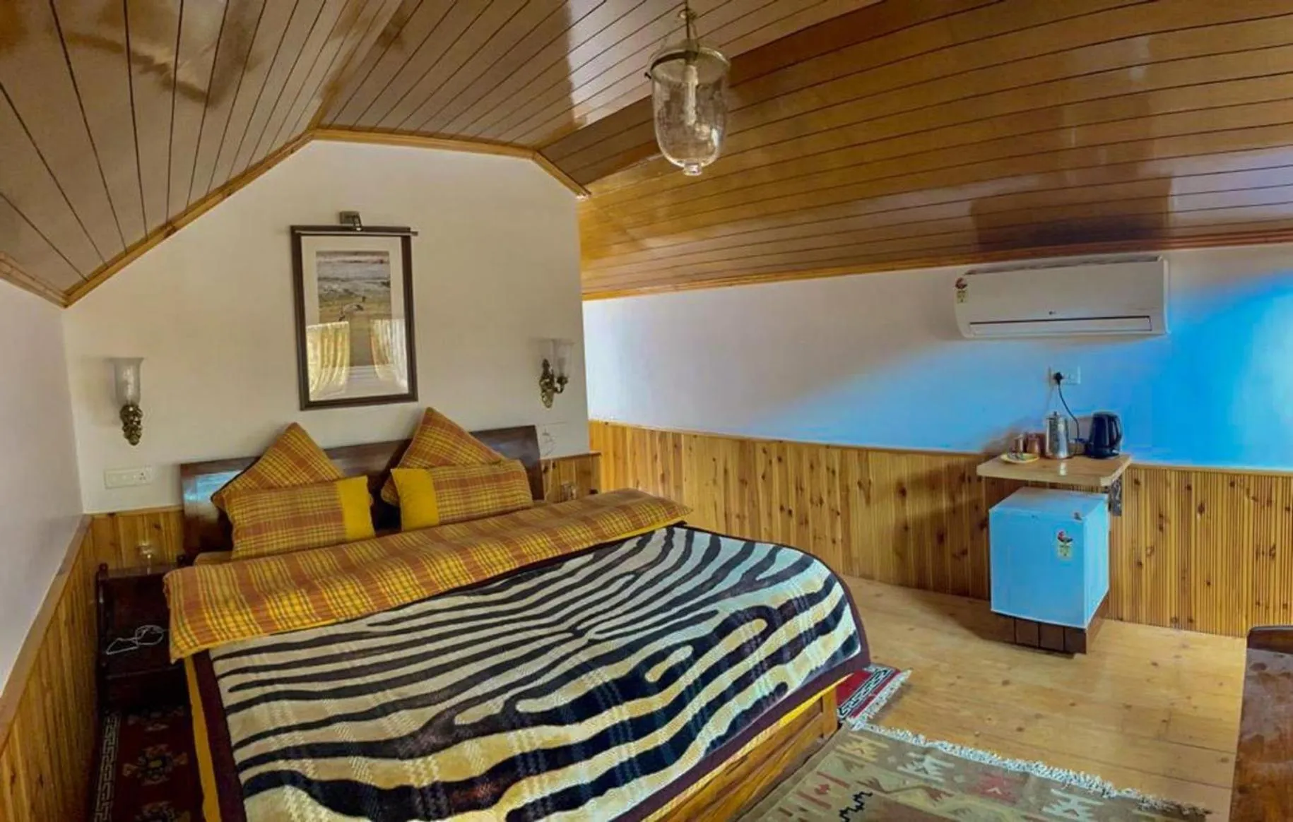 Bed in Banjara Camp and Retreat Sangla