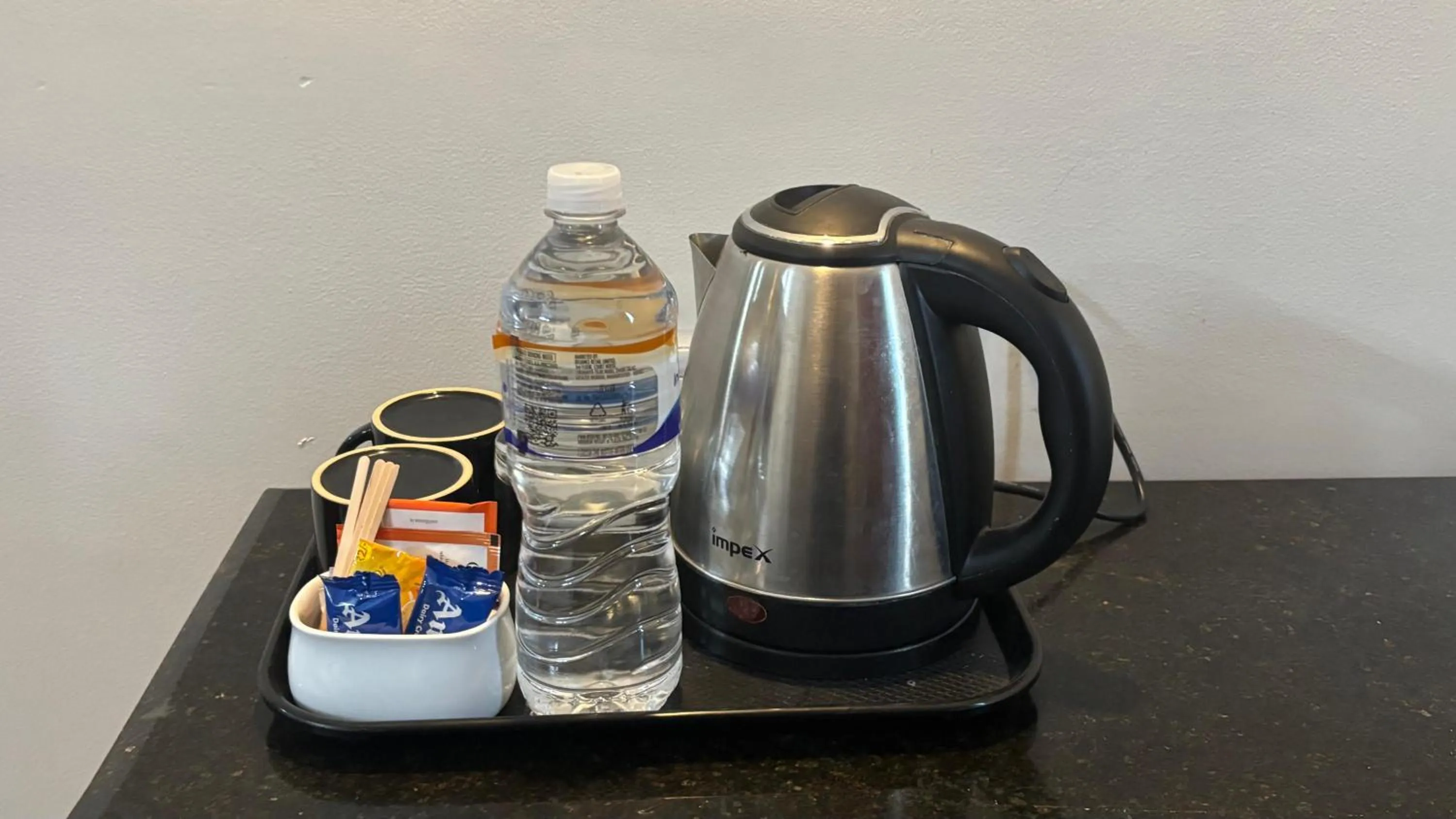 Coffee/tea facilities in Hotel Chetan International