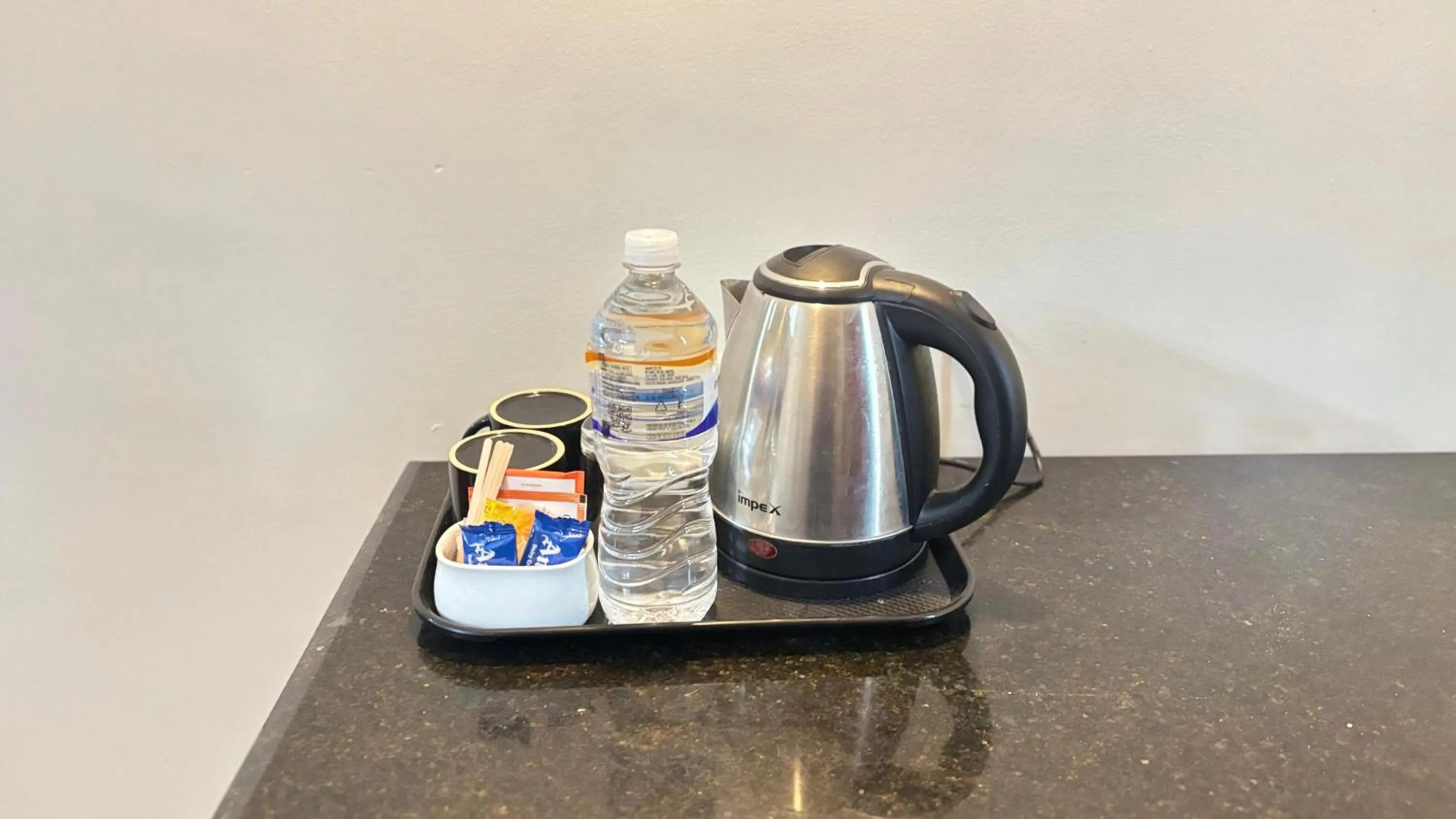 Coffee/tea facilities in Hotel Chetan International