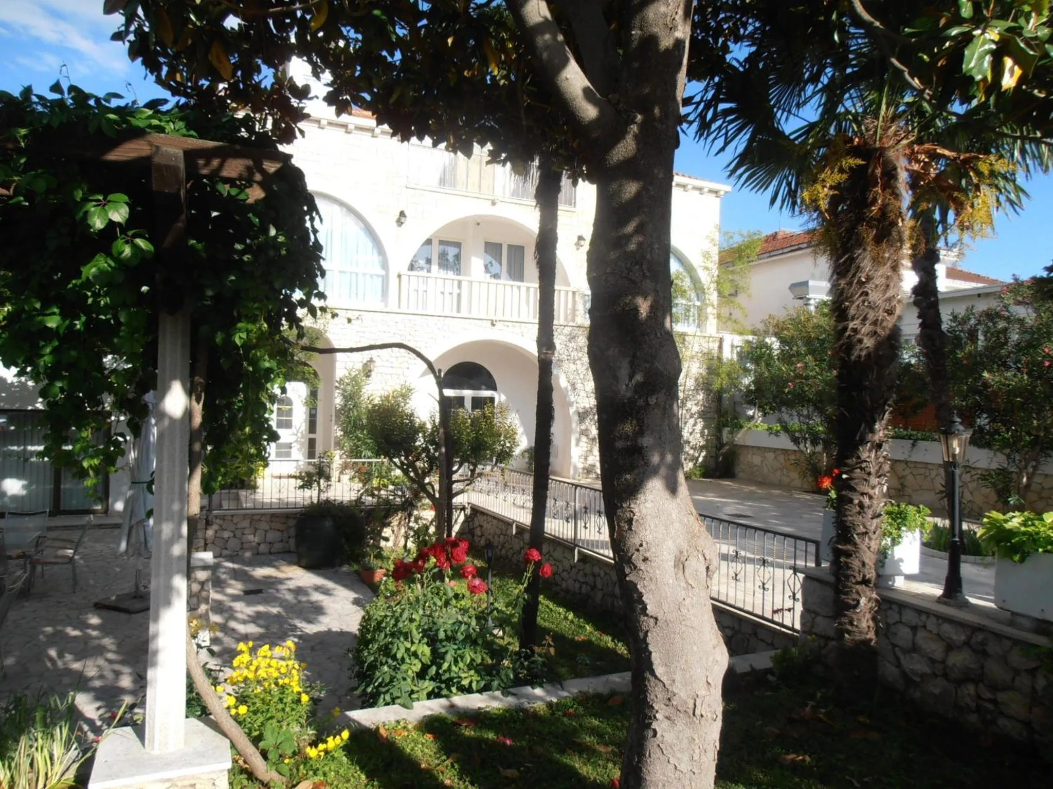 Garden in Hotel Metković