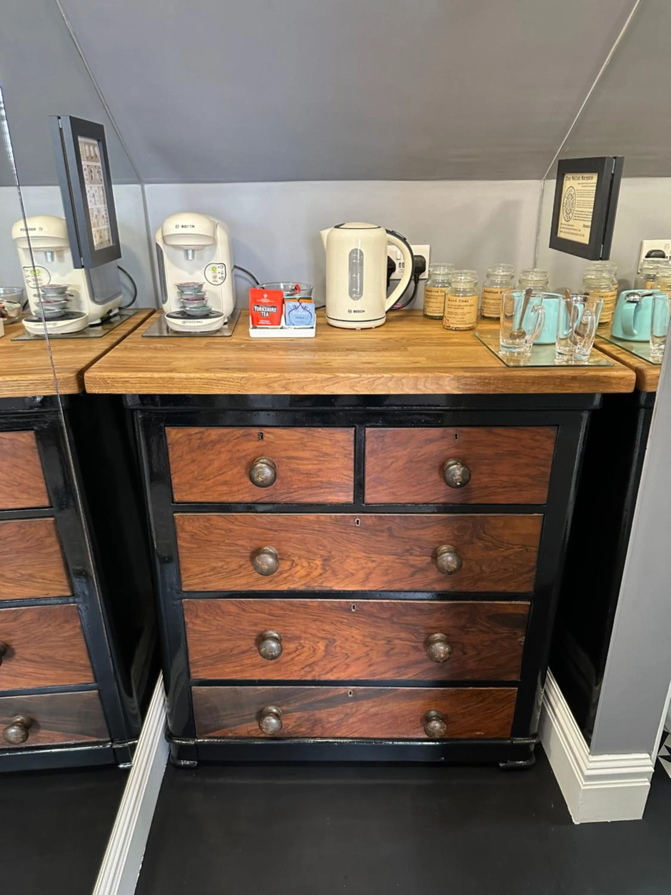 Coffee/tea facilities in The Beetroot