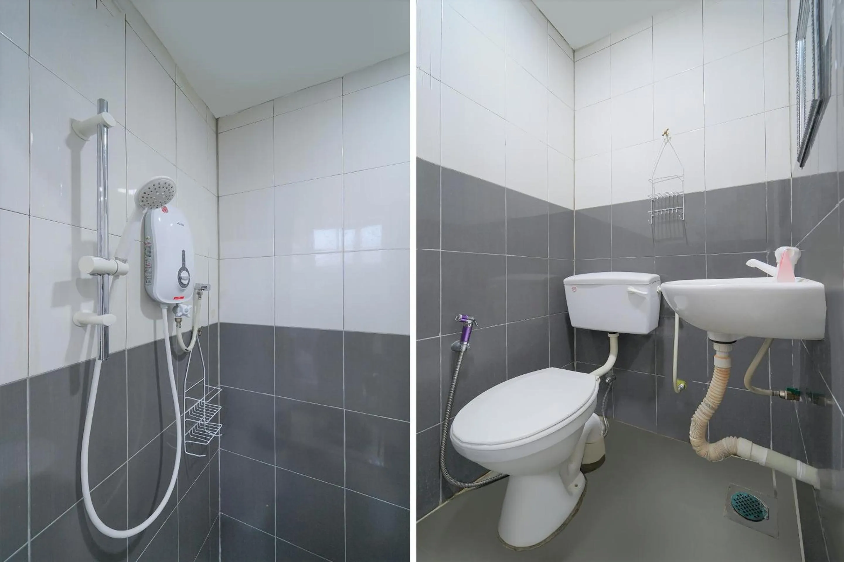 Bathroom in OYO 89820 Sp Berlian Inn