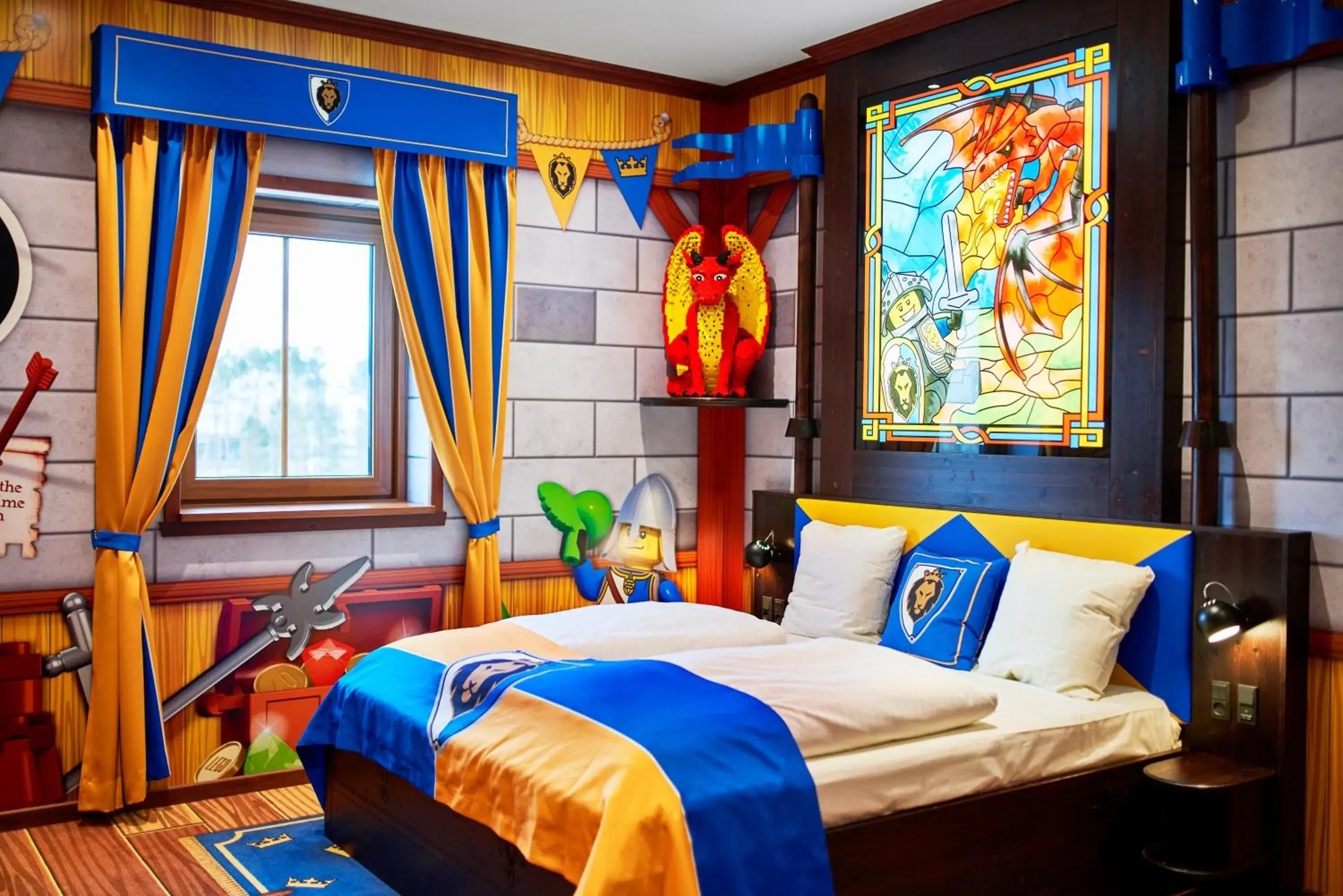 Dragon Knight's Room in LEGOLAND Castle Hotel Dragon Knight's Room in LEGOLAND Castle Hotel
