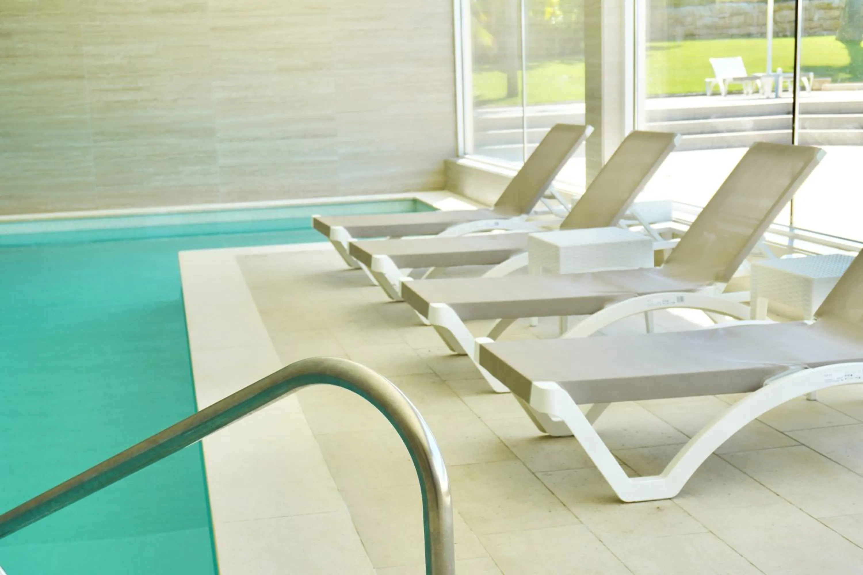 Swimming pool in Clube Porto Mos - Sunplace Hotels & Beach Resort