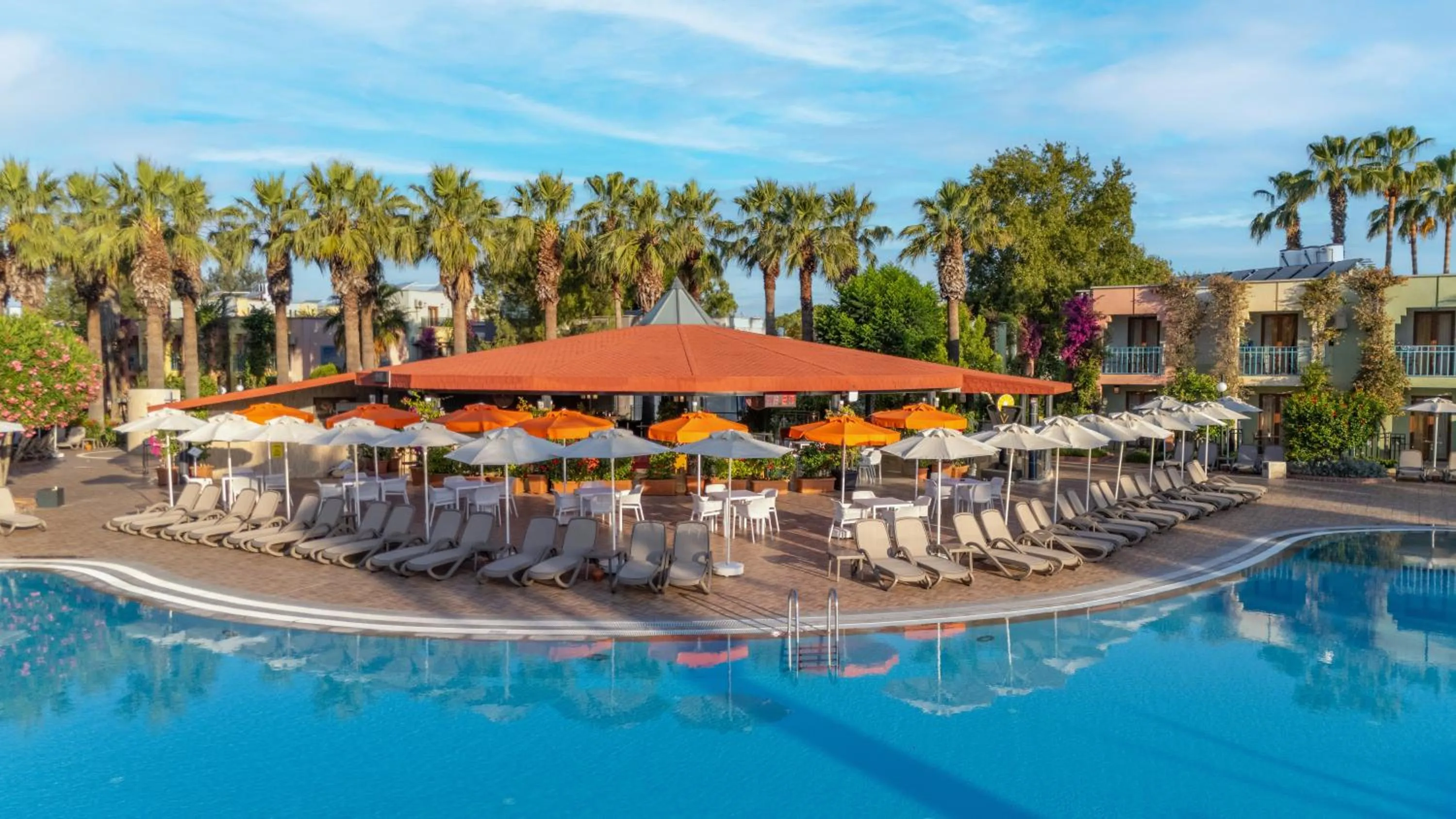 Property building in VONRESORT Golden Beach & Aqua - Kids Concept-Ultra All Inclusive