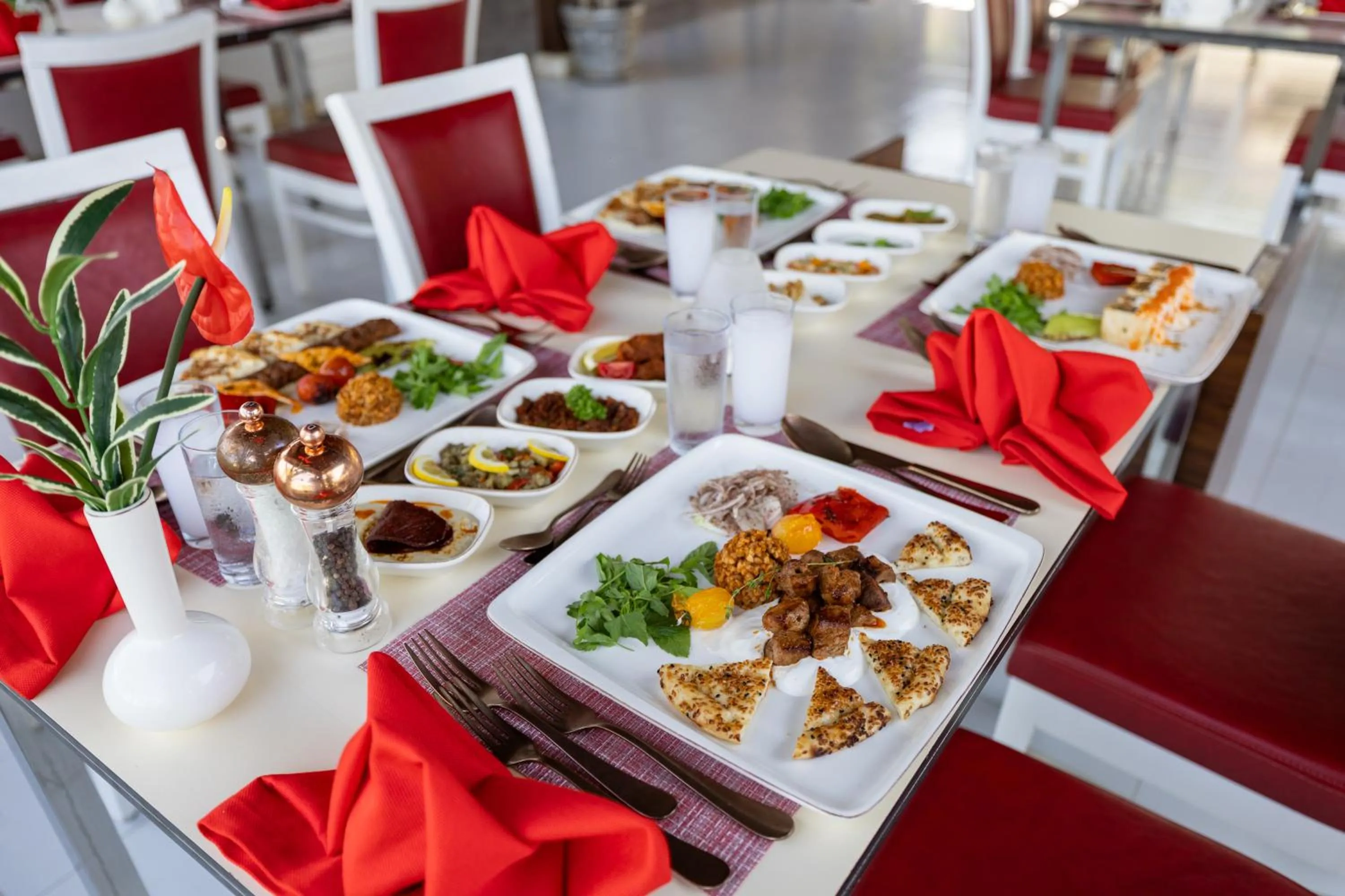 Food and drinks in VONRESORT Golden Beach & Aqua - Kids Concept-Ultra All Inclusive