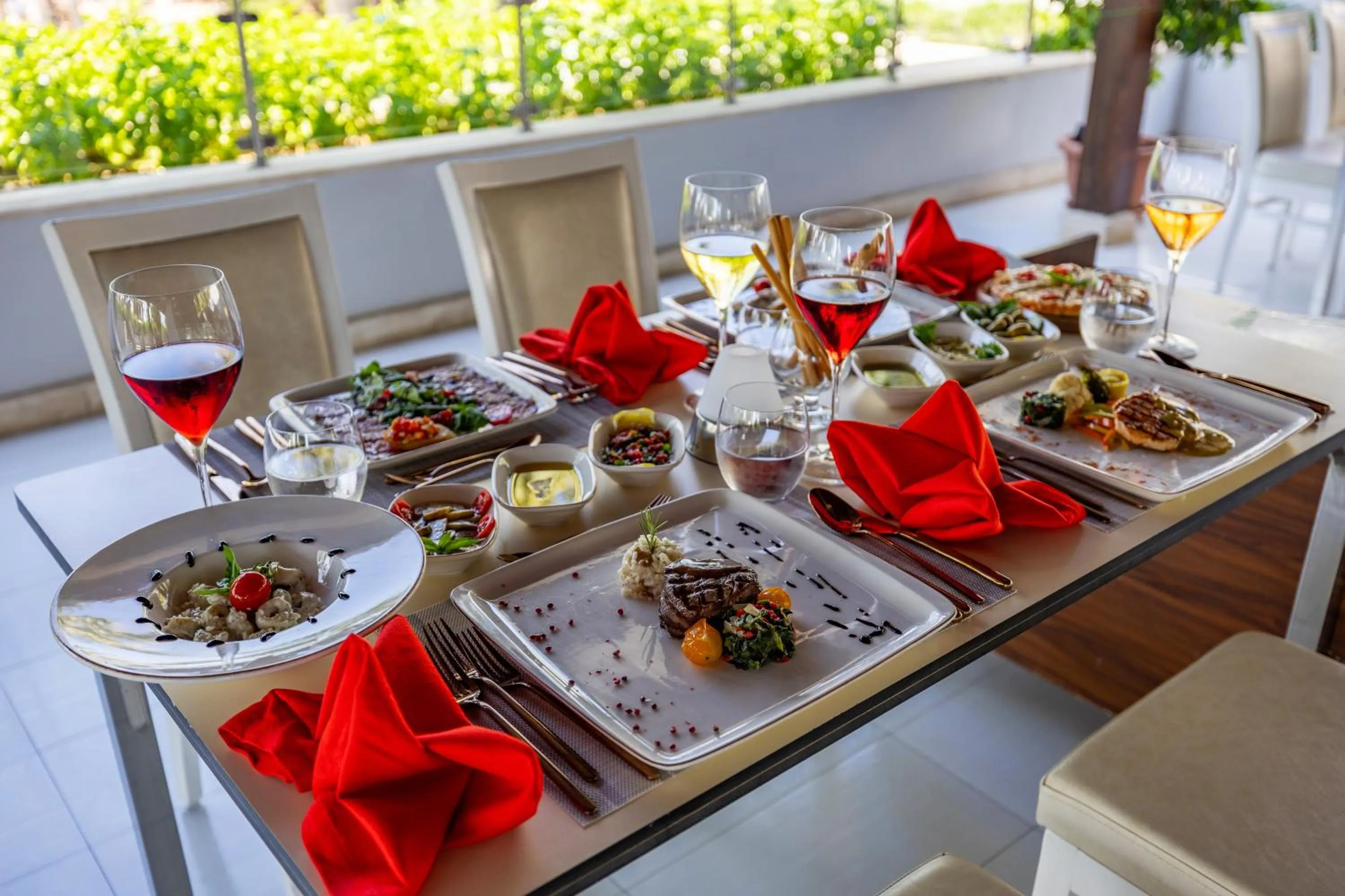 Food and drinks in VONRESORT Golden Beach & Aqua - Kids Concept-Ultra All Inclusive