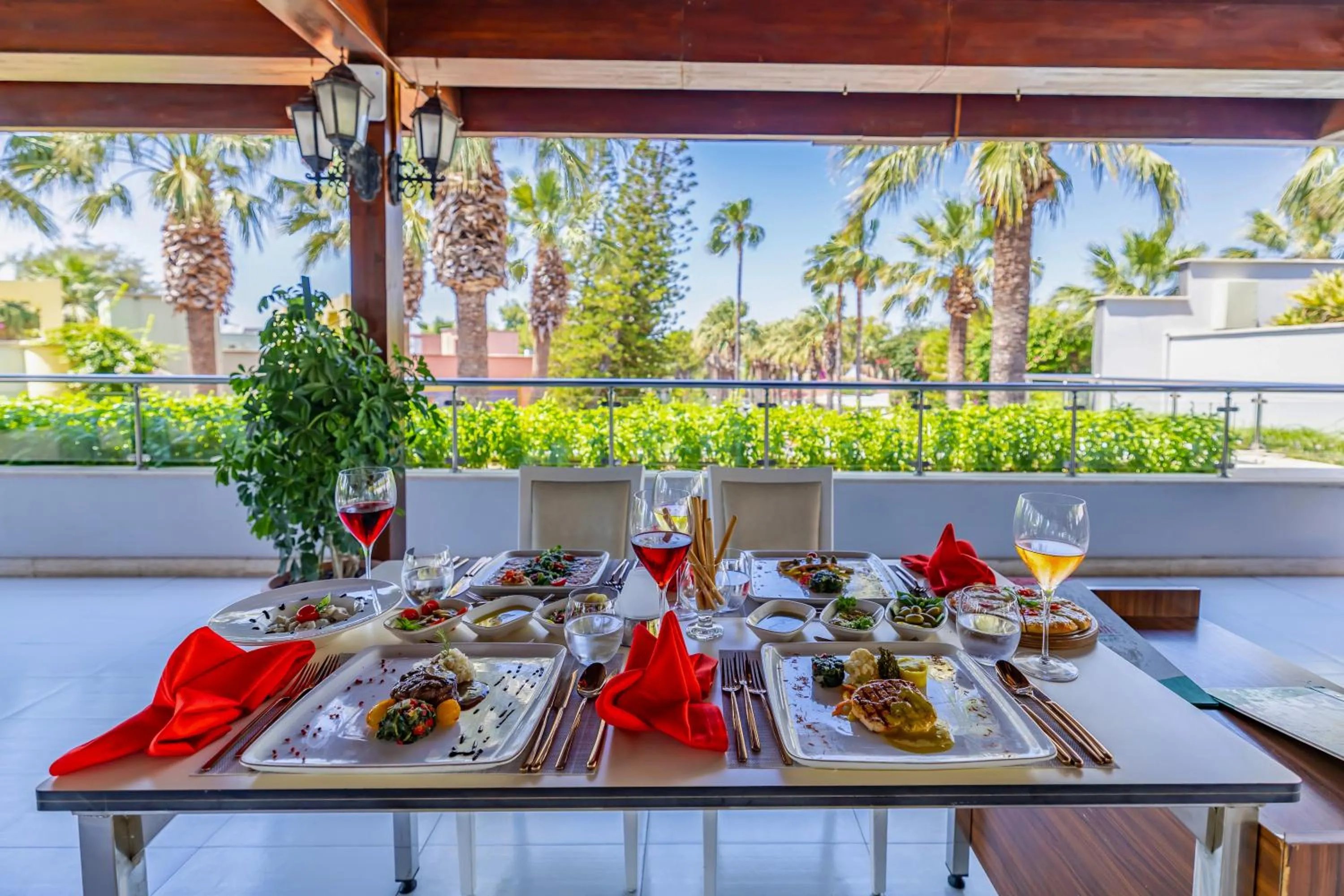 Food and drinks in VONRESORT Golden Beach & Aqua - Kids Concept-Ultra All Inclusive