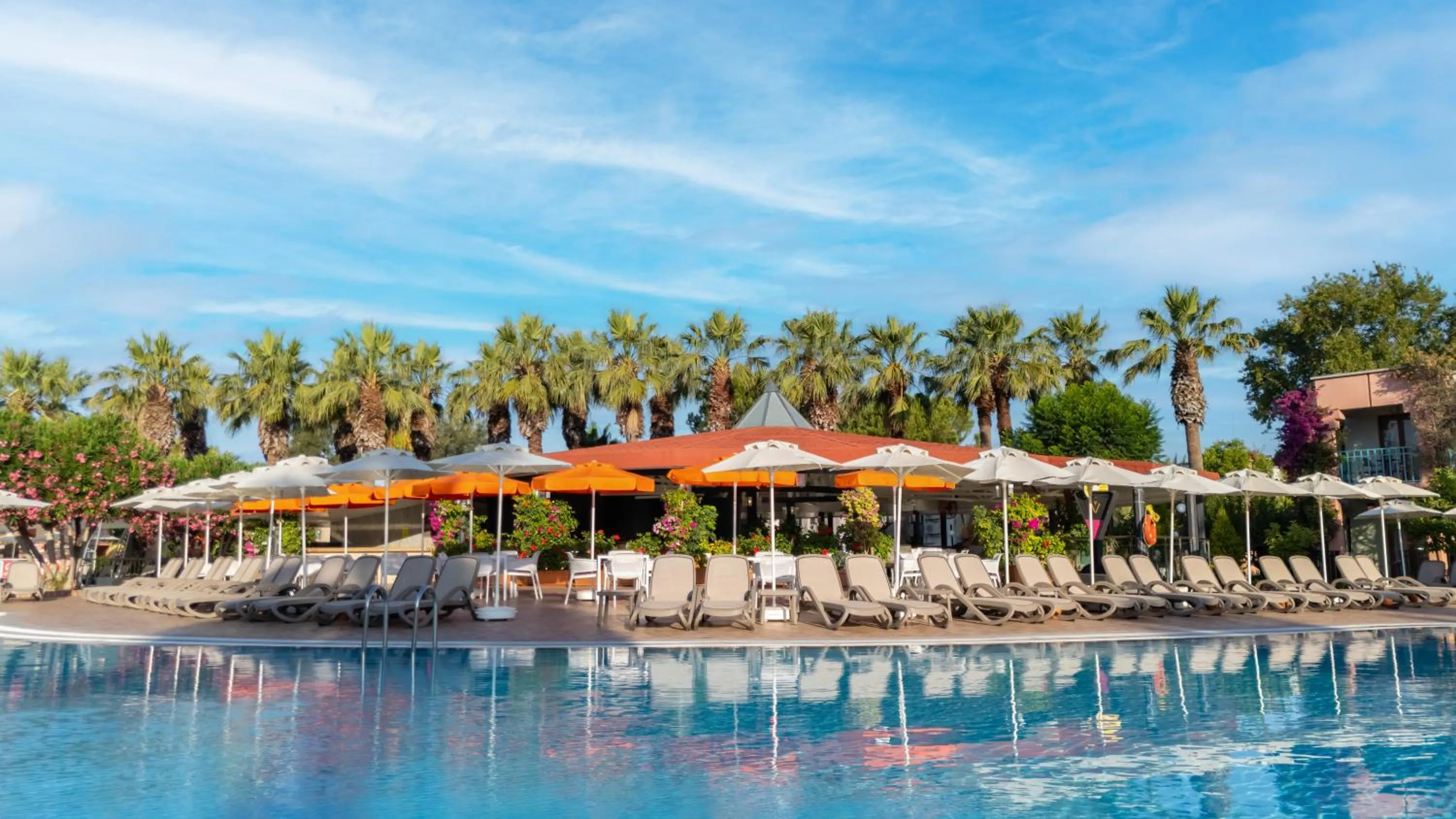 Swimming pool in VONRESORT Golden Beach & Aqua - Kids Concept-Ultra All Inclusive