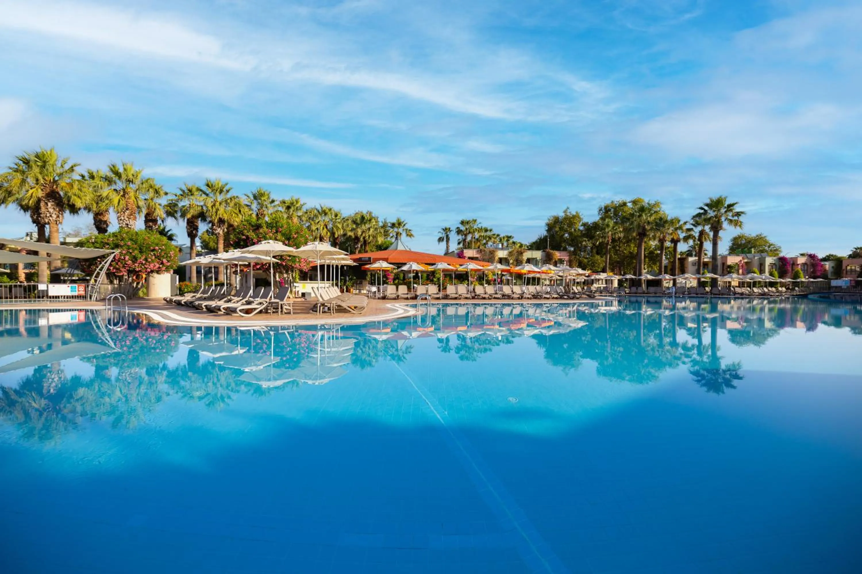 Swimming pool in VONRESORT Golden Beach & Aqua - Kids Concept-Ultra All Inclusive