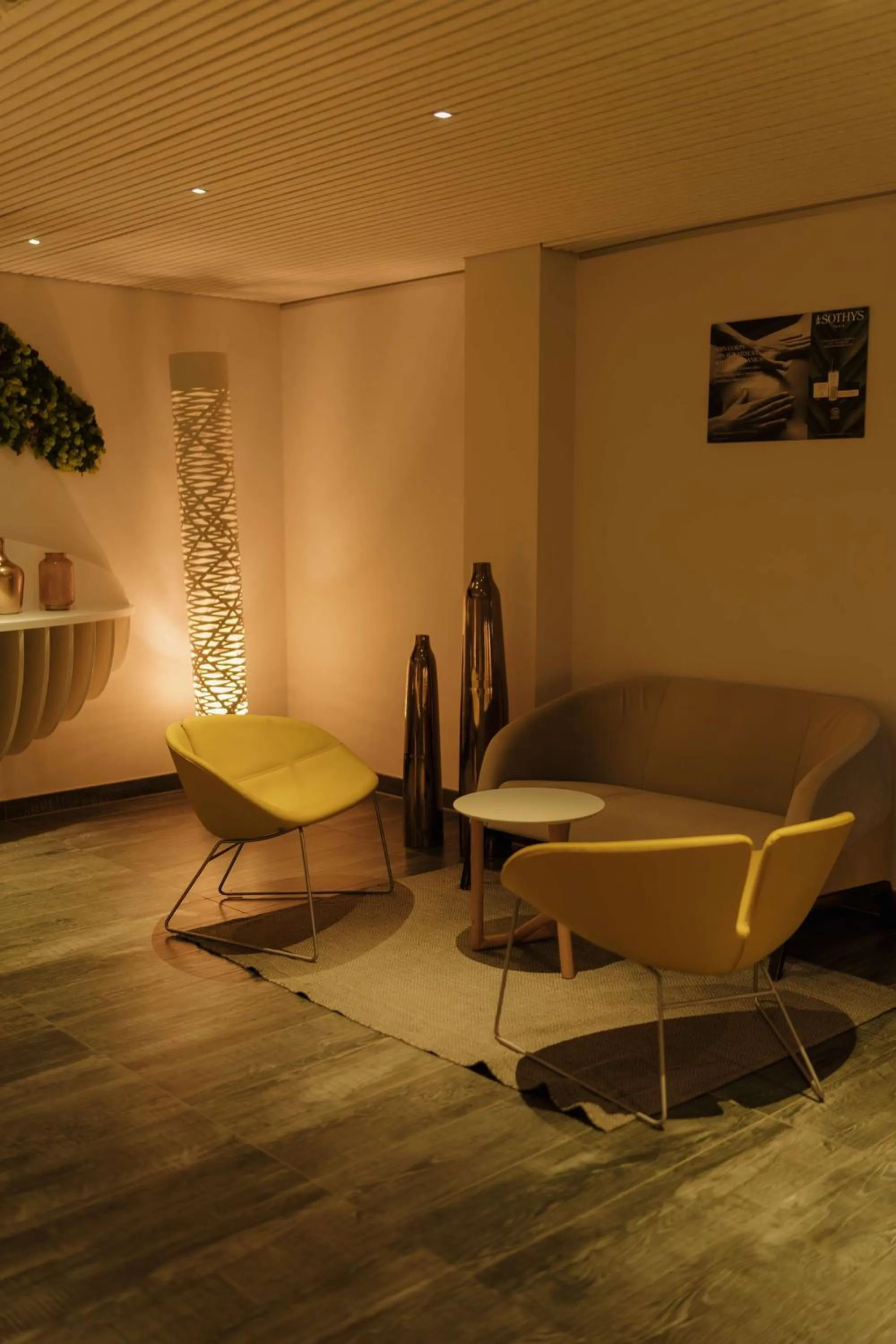 Spa and wellness centre/facilities in Radisson Blu Hotel Bordeaux