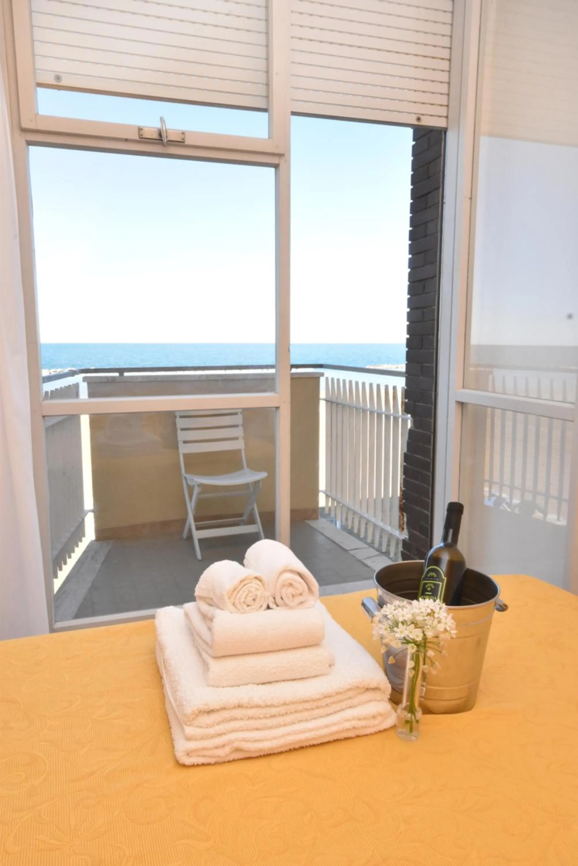 Sea view in Hotel Suprem sul Mare