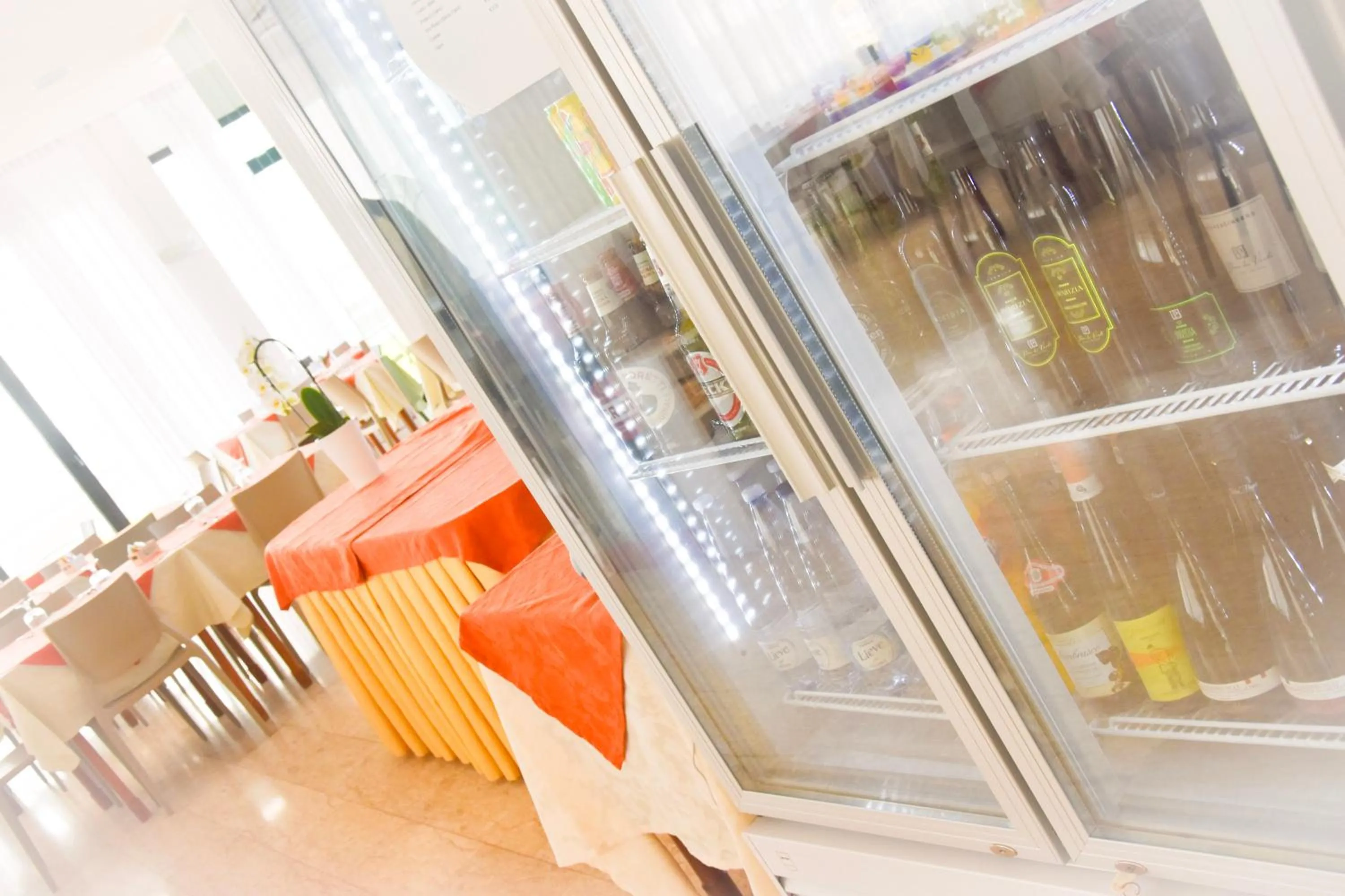 Restaurant/places to eat in Hotel Suprem sul Mare