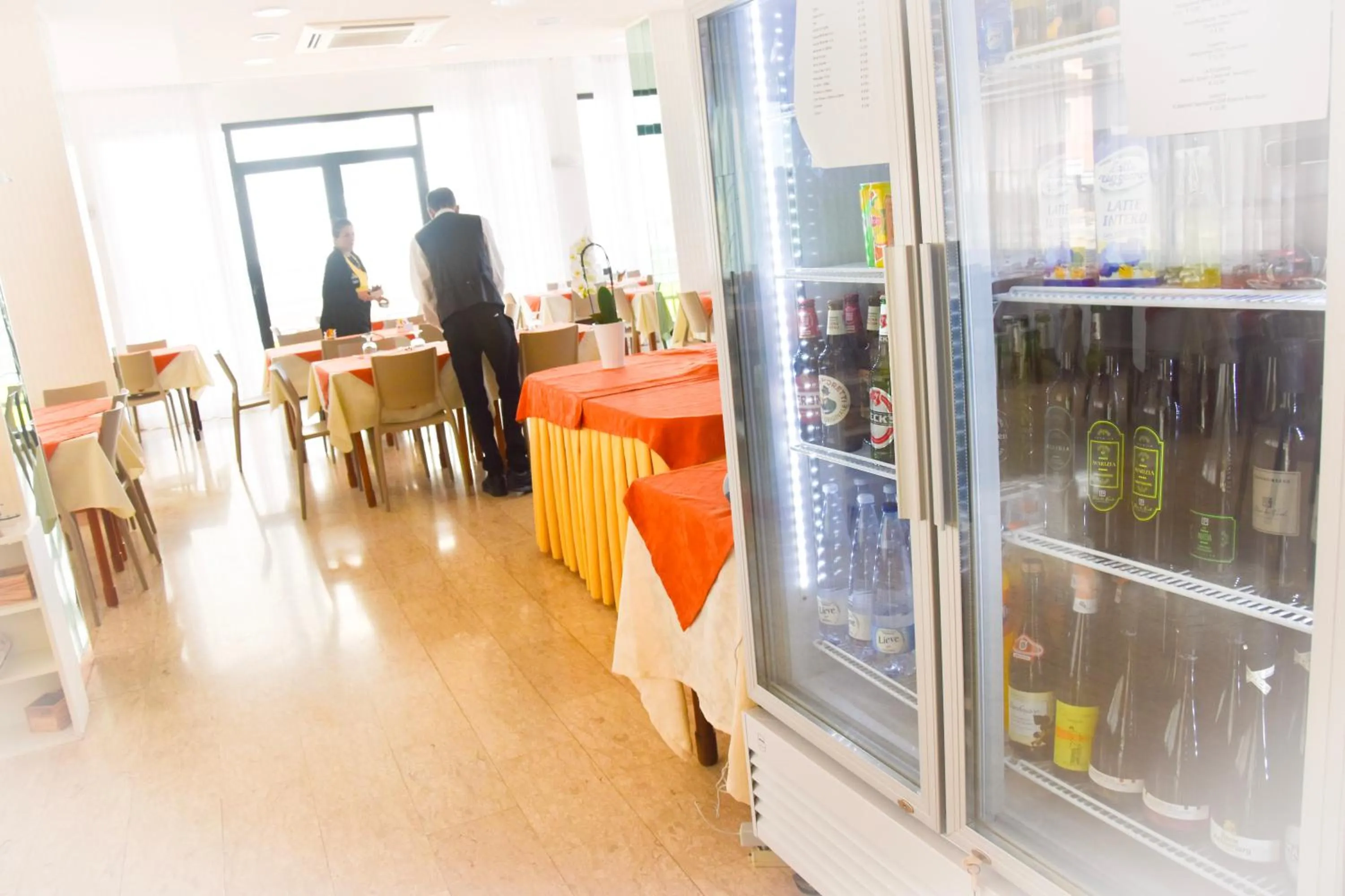 Restaurant/places to eat in Hotel Suprem sul Mare