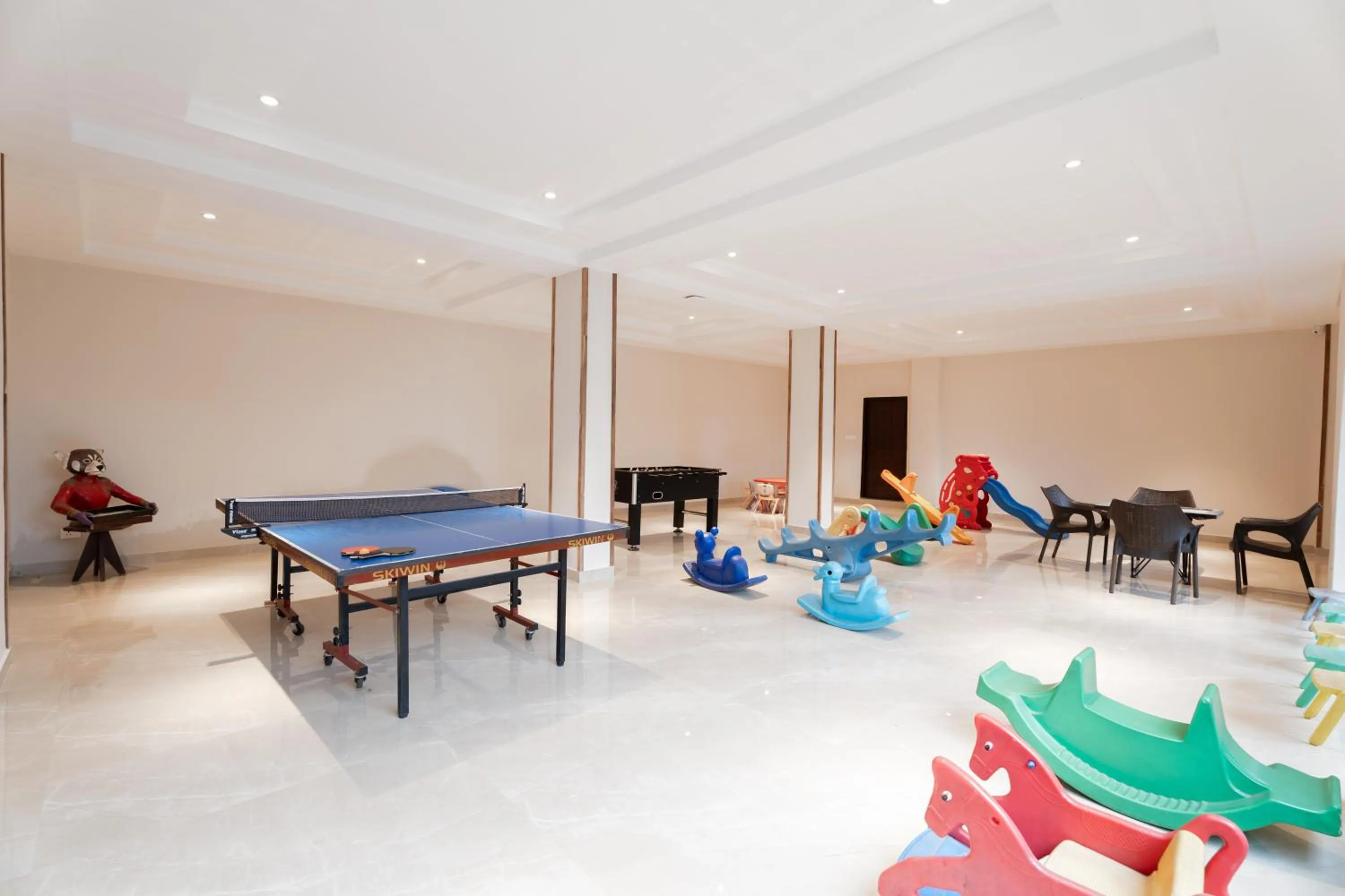 Game Room in Summit Norling Resort & Spa