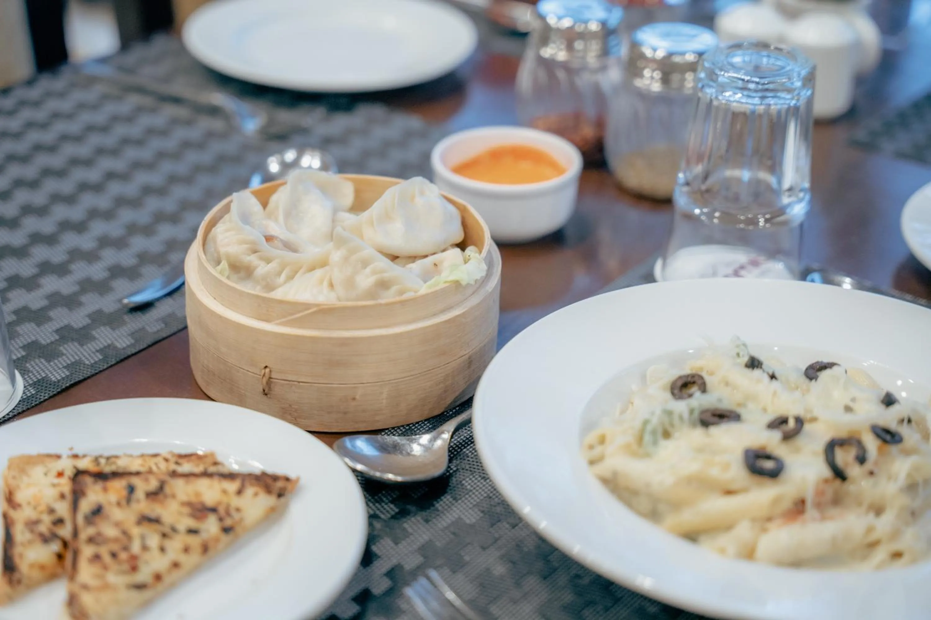 Restaurant/places to eat in Summit Norling Resort & Spa