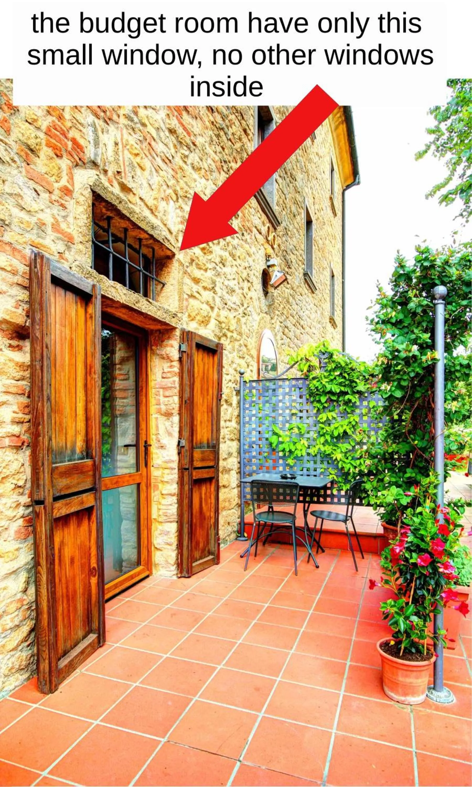 Facade/entrance in Hotel Residence Villa Rioddi