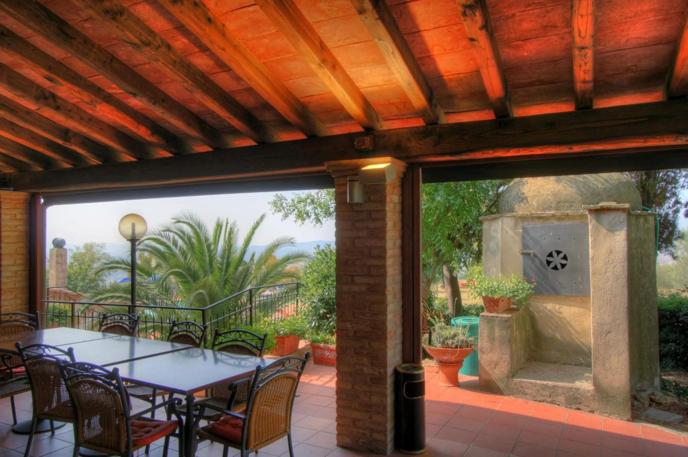 Balcony/Terrace in Hotel Residence Villa Rioddi