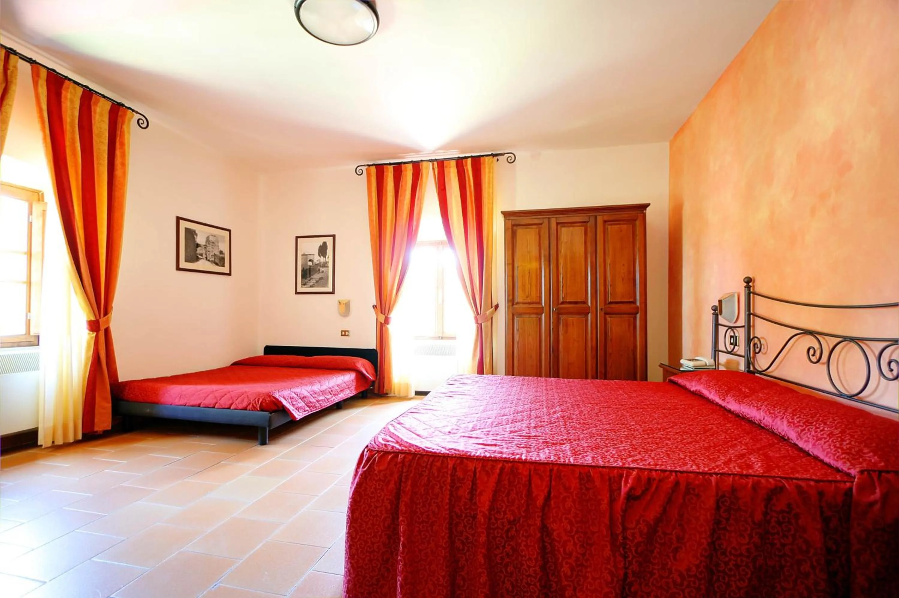 Bedroom, Bed in Hotel Residence Villa Rioddi