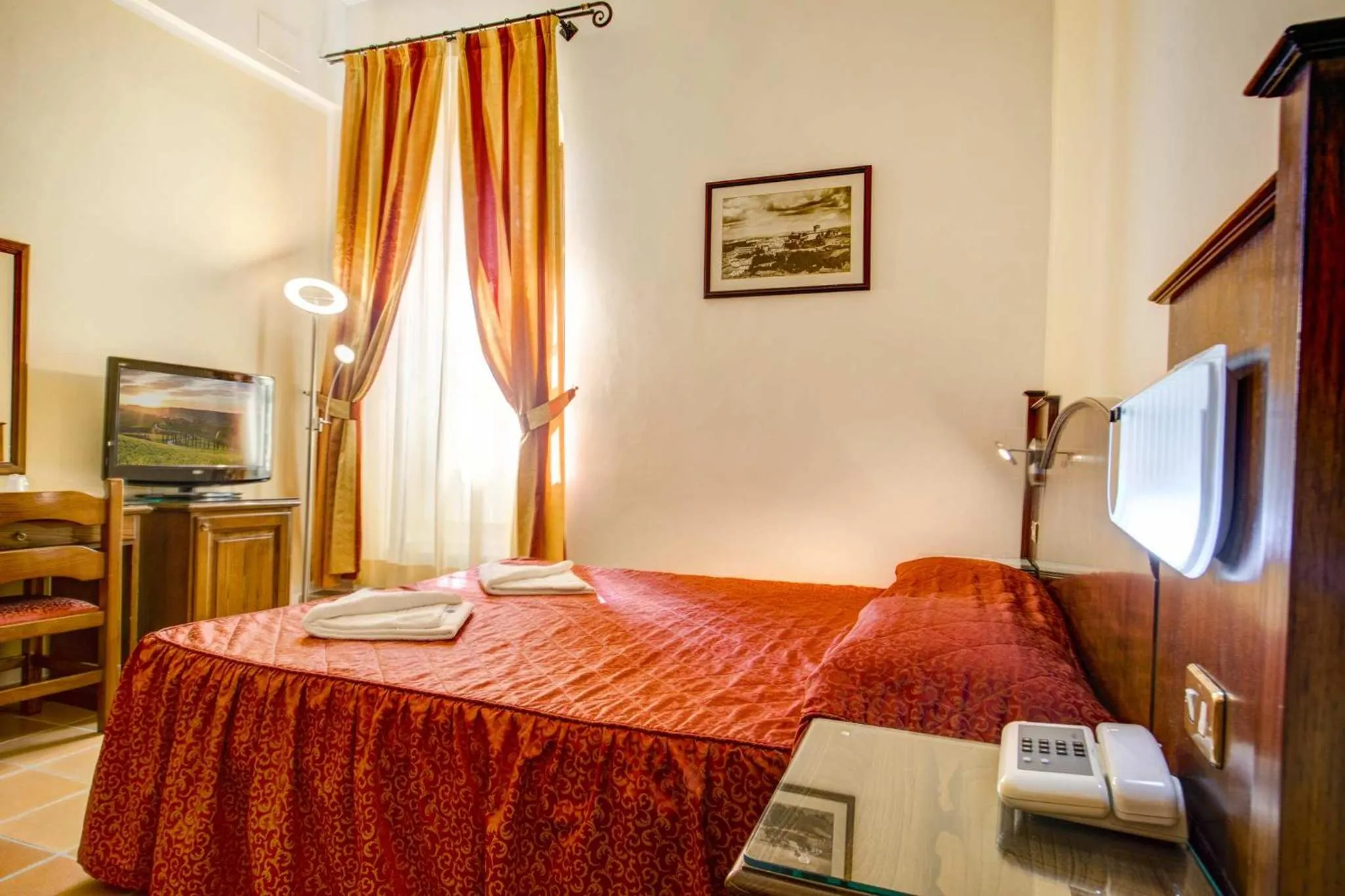 Bedroom, Bed in Hotel Residence Villa Rioddi