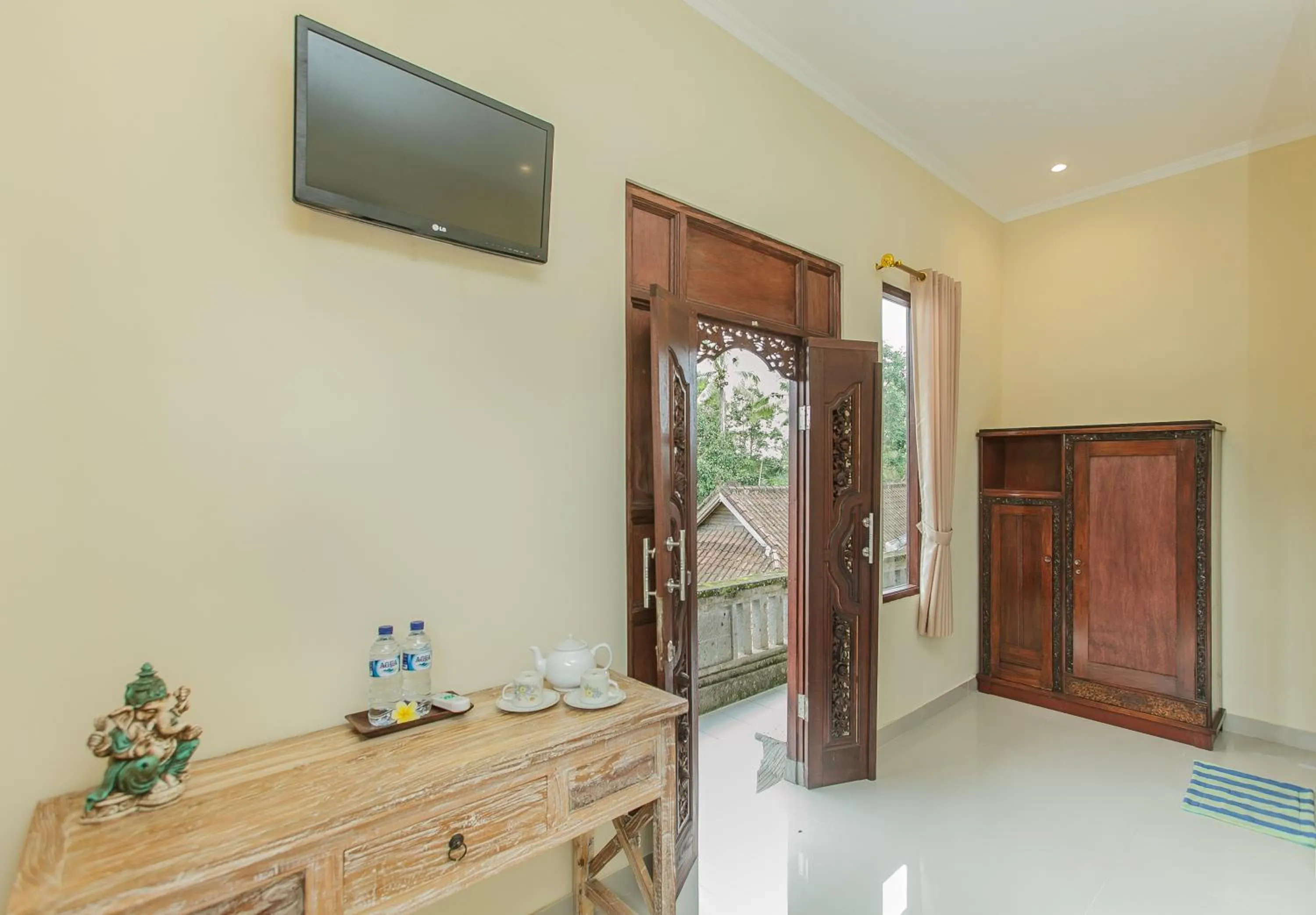 Bedroom in The Lumbung Jaya by Uniquecations