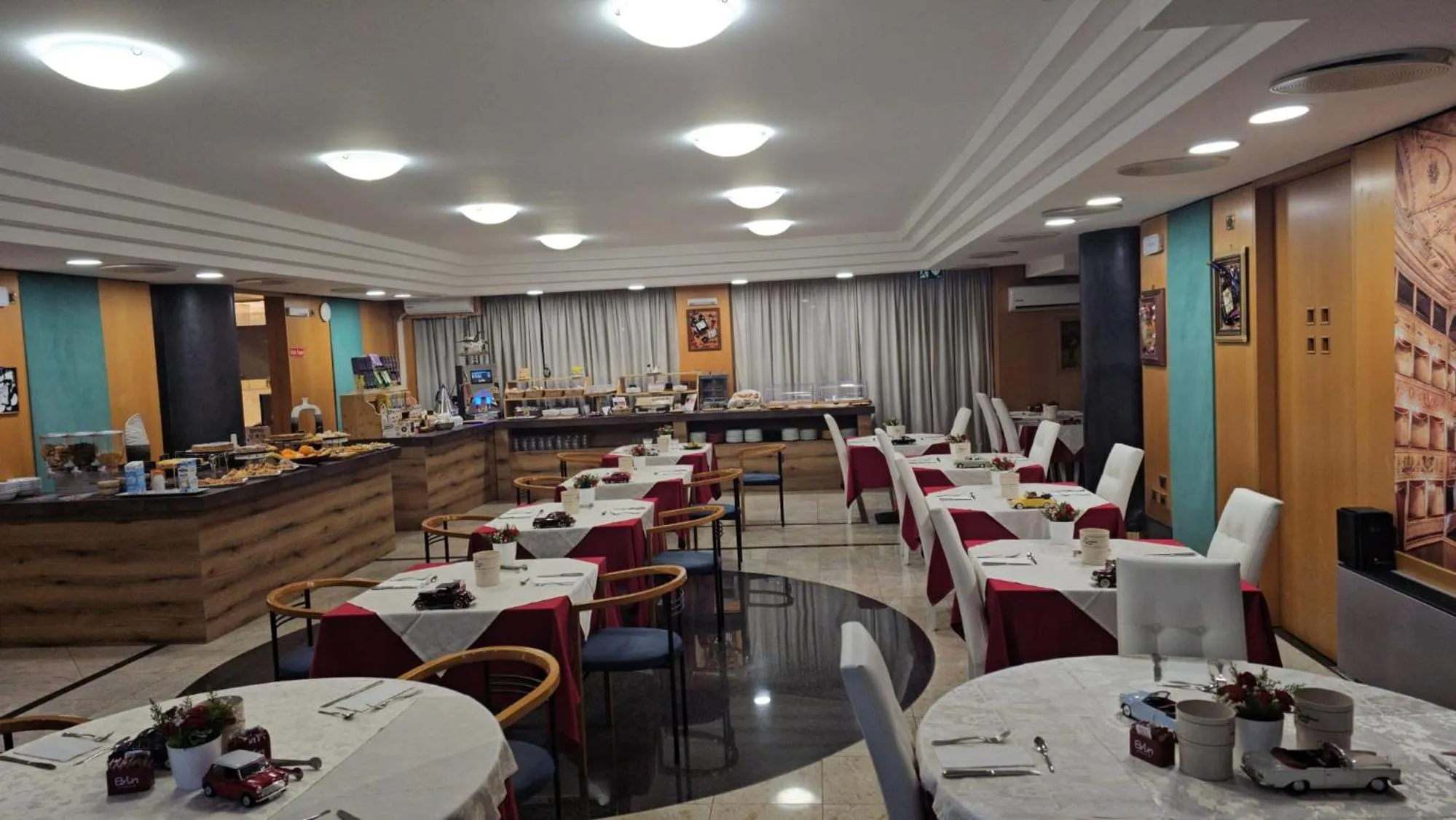 Buffet breakfast in Hotel Casagrande