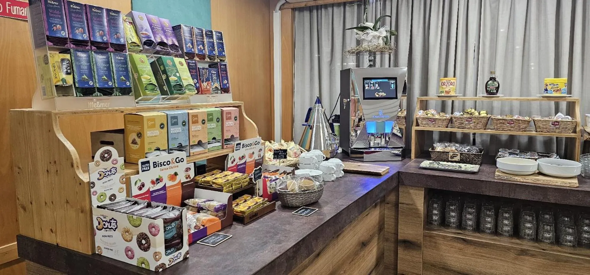 Buffet breakfast in Hotel Casagrande