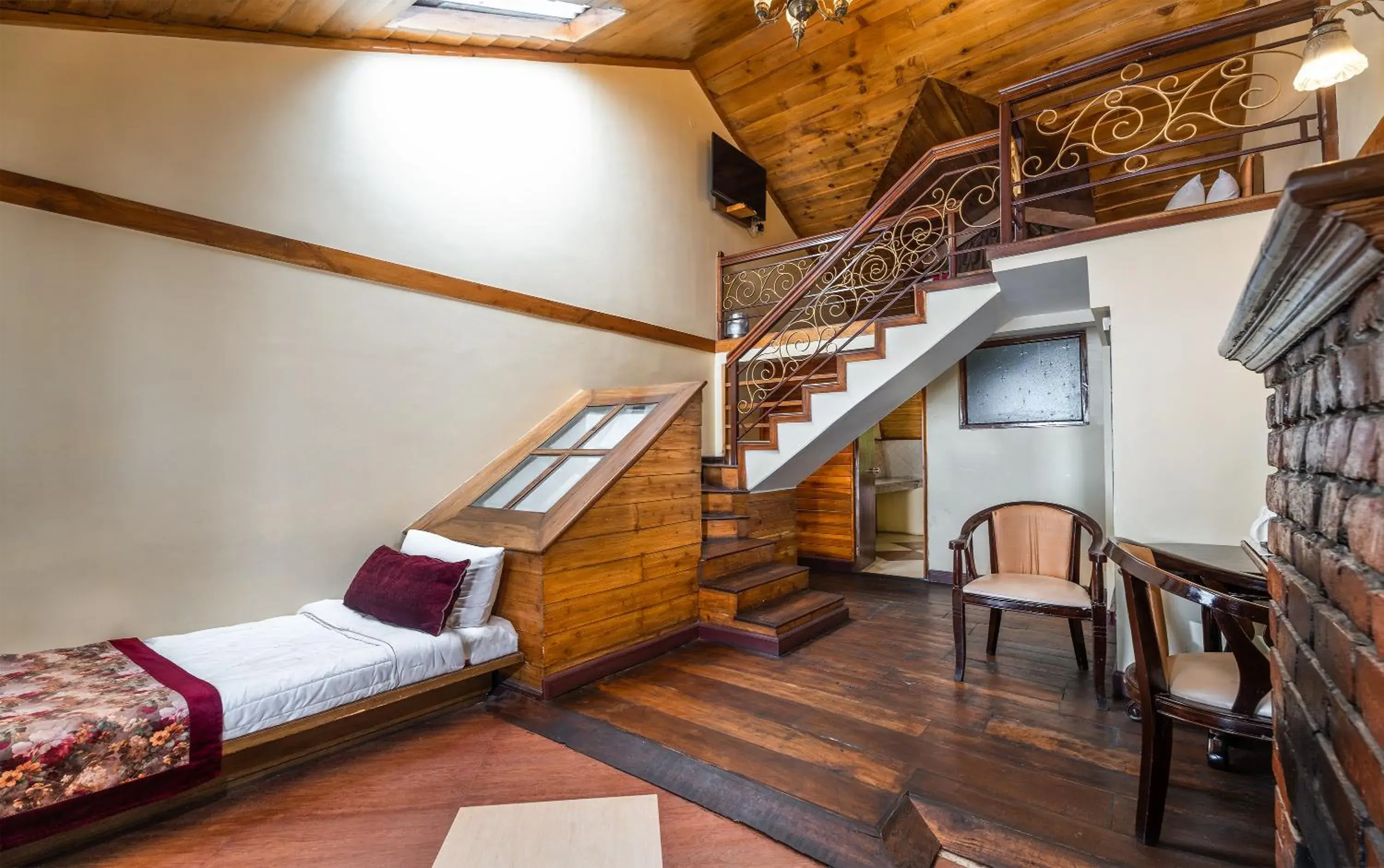 Chalet Kanchenjunga View with Fireplace and Balcony - single occupancy in Summit Grace Boutique Hotel & Spa Chalet Kanchenjunga View with Fireplace and Balcony - single occupancy in Summit Grace Boutique Hotel & Spa