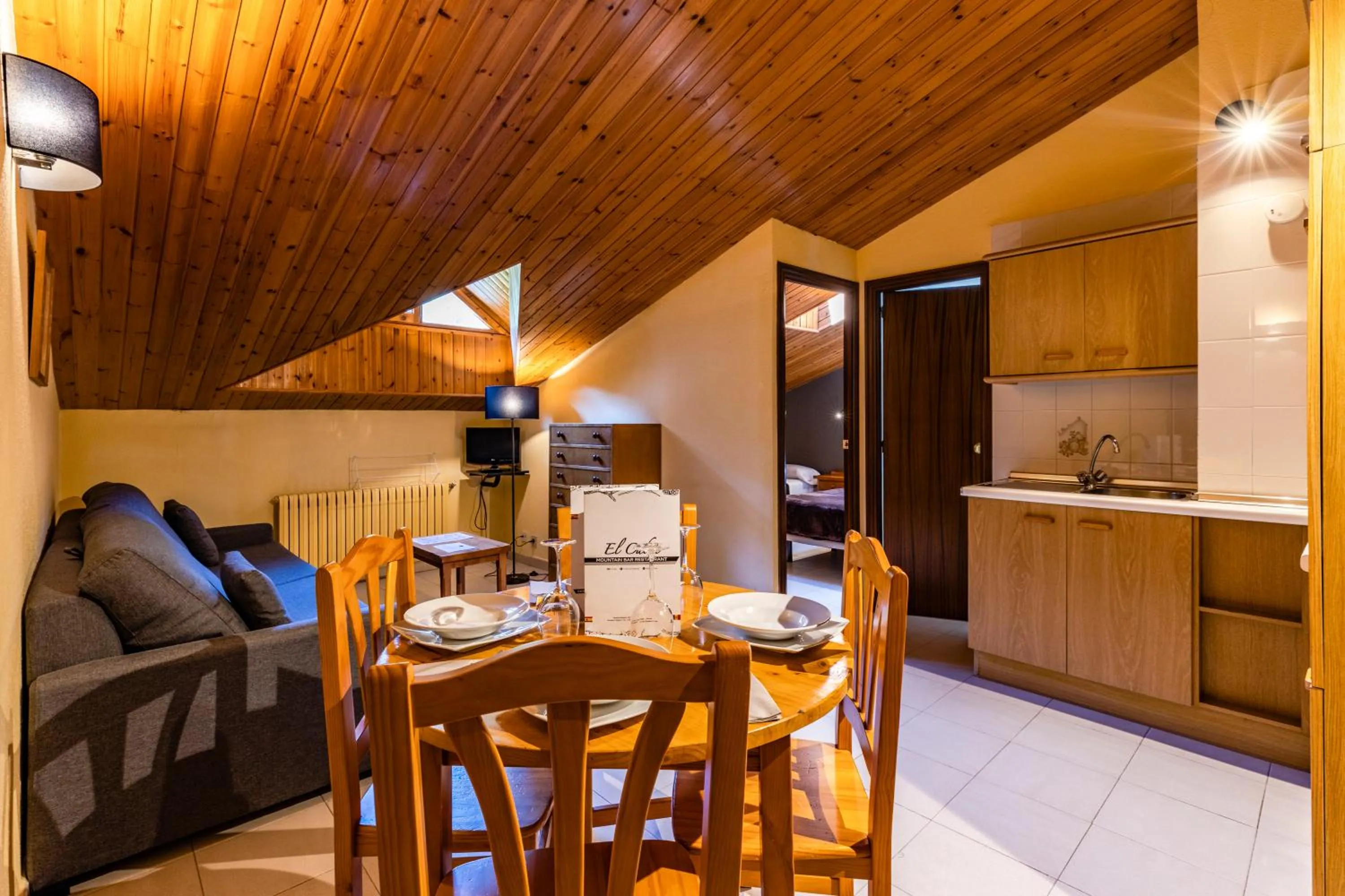 Kitchen or kitchenette in Apartamentos Turisticos Poblado