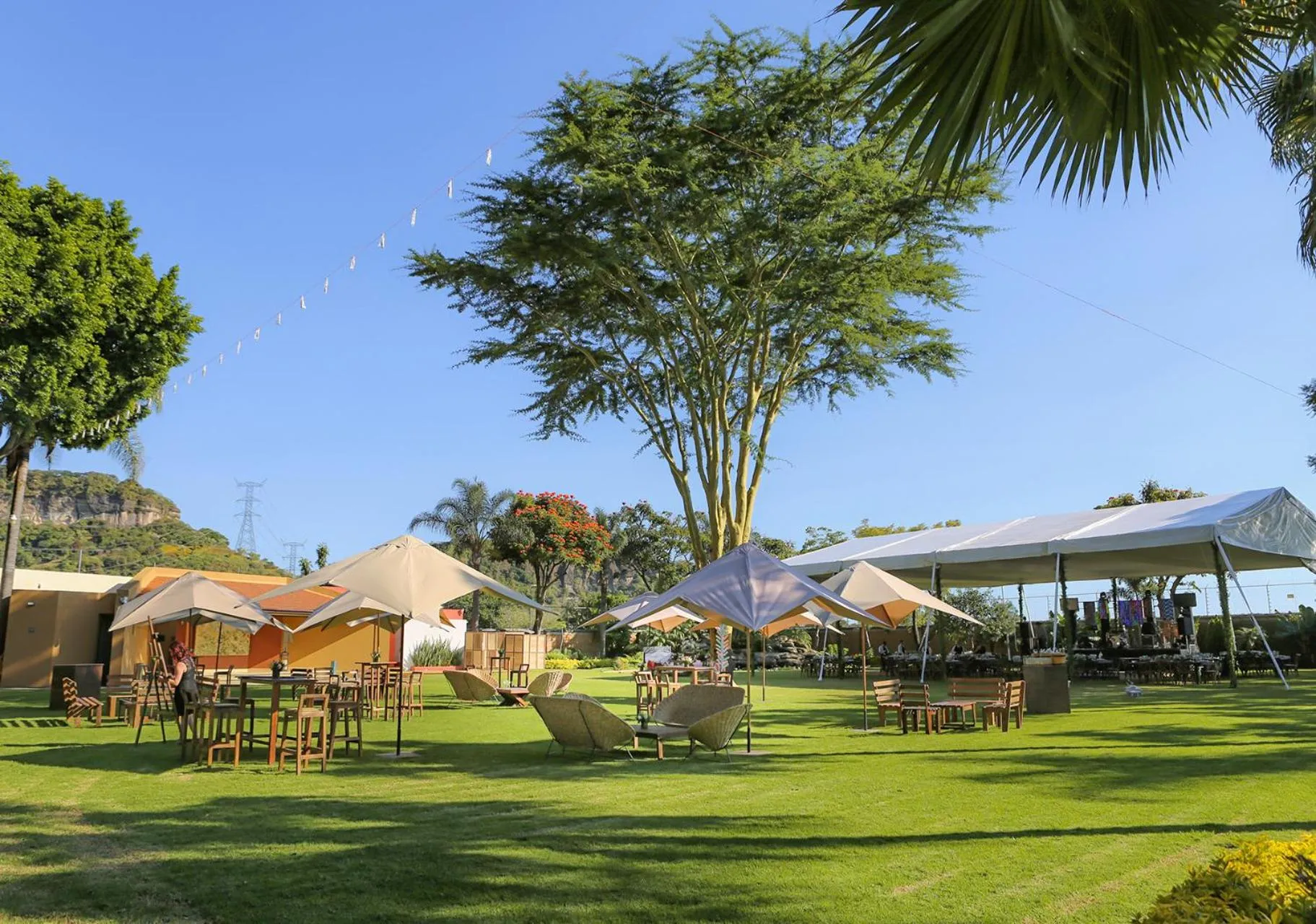 Banquet/Function facilities in Alilo by Muuk