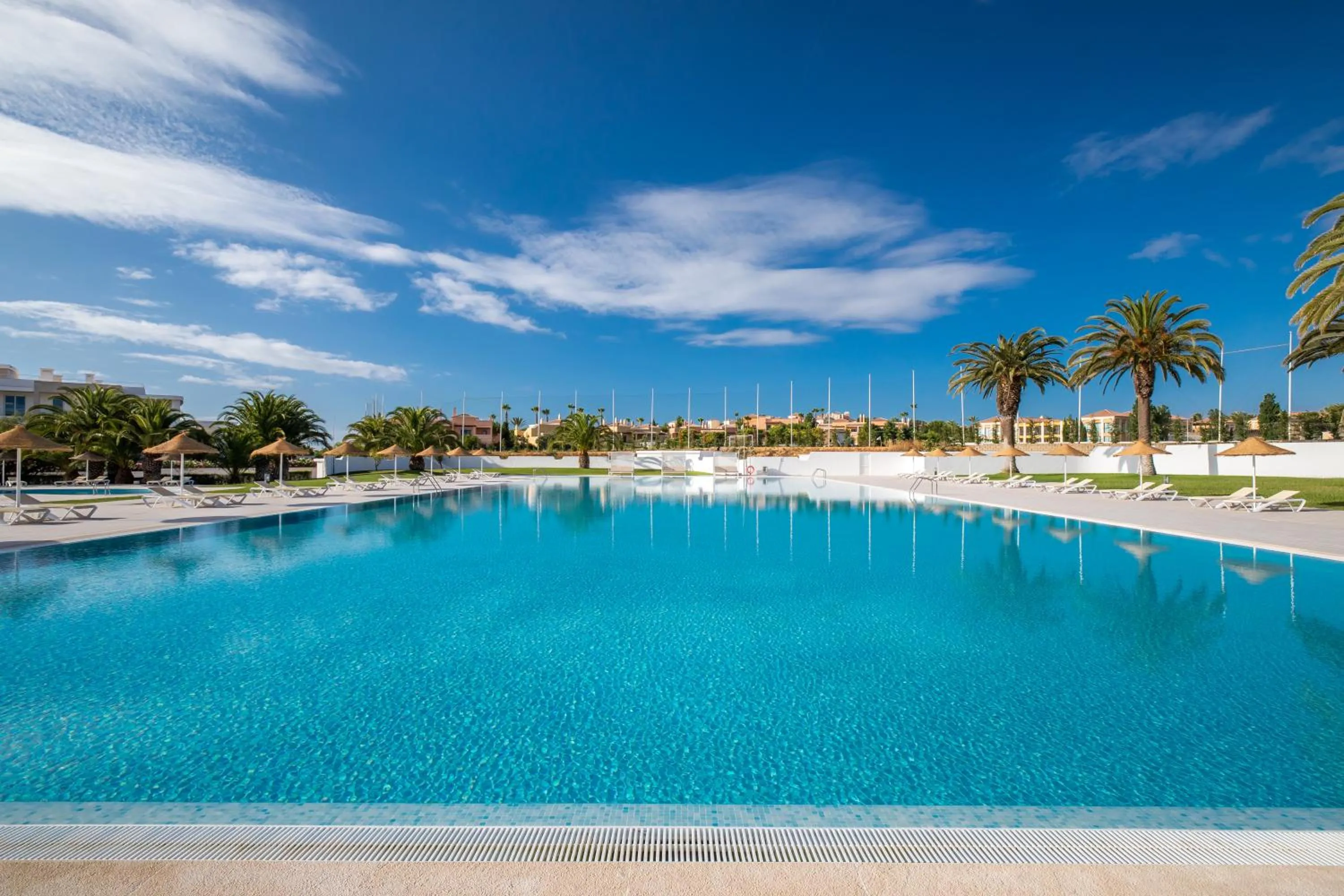 Pool view in Ancora Park - Sunplace Hotels & Resorts