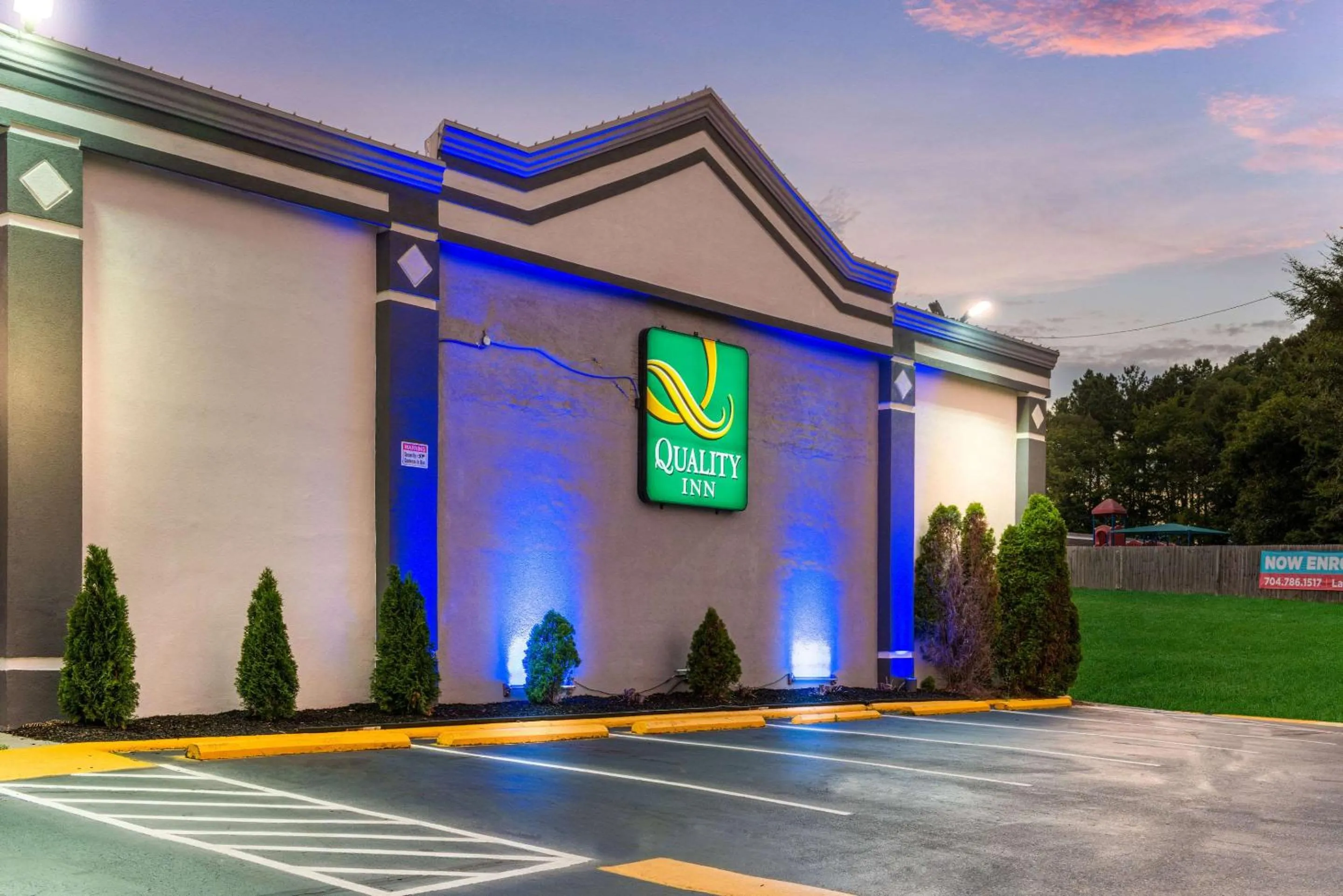 Property building in Quality Inn Concord Kannapolis