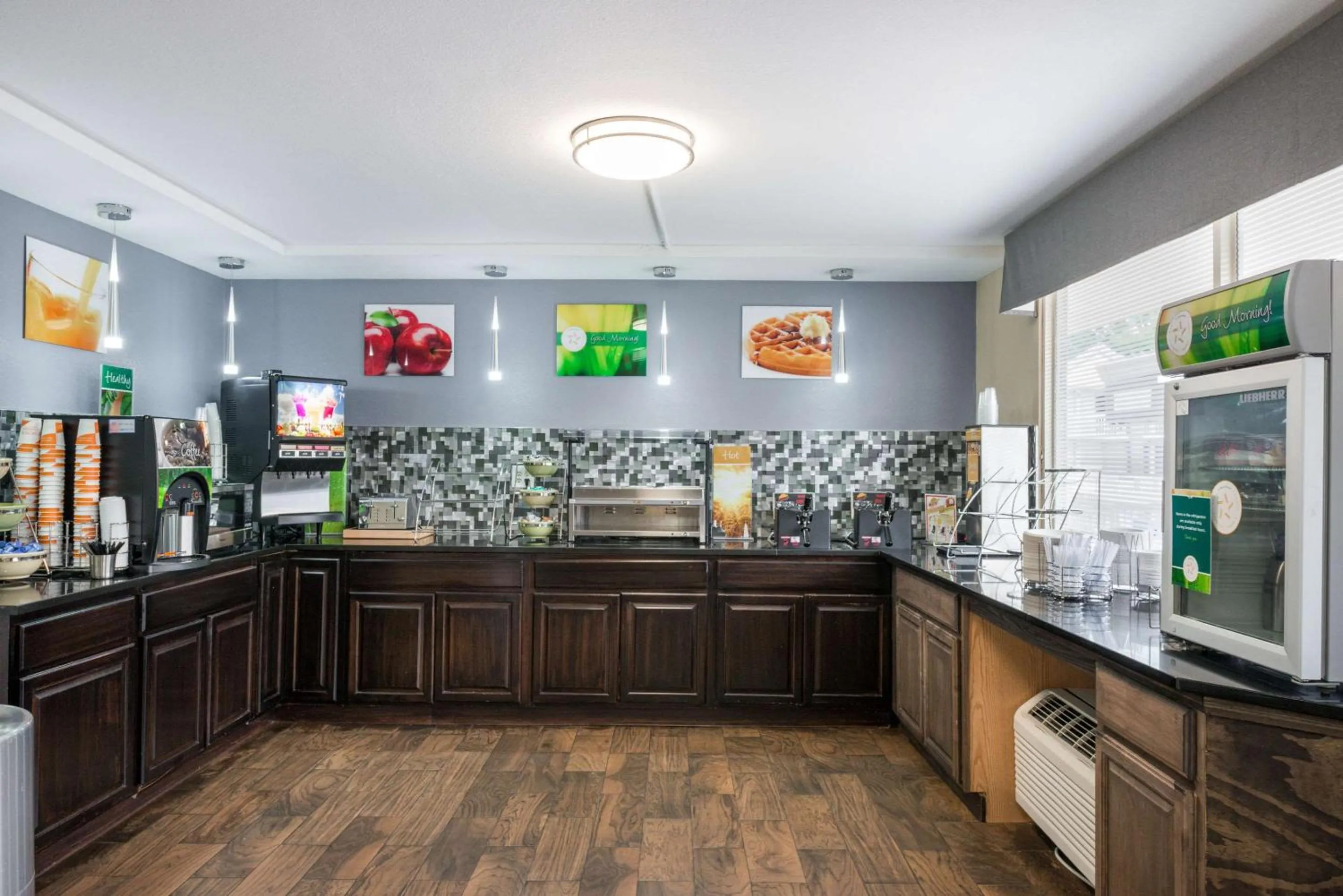 Restaurant/places to eat in Quality Inn Concord Kannapolis