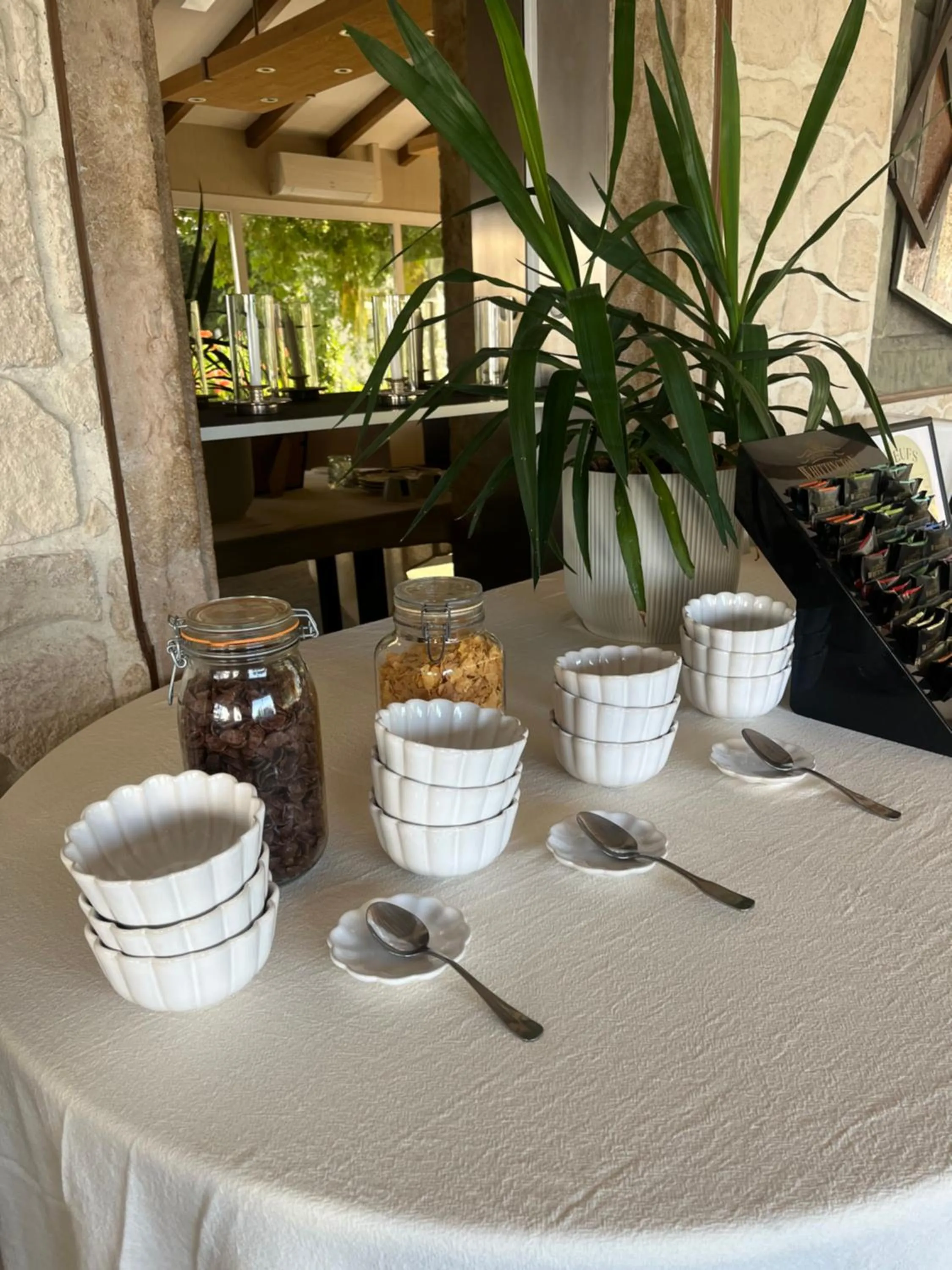 Buffet breakfast in Savoy Hotel