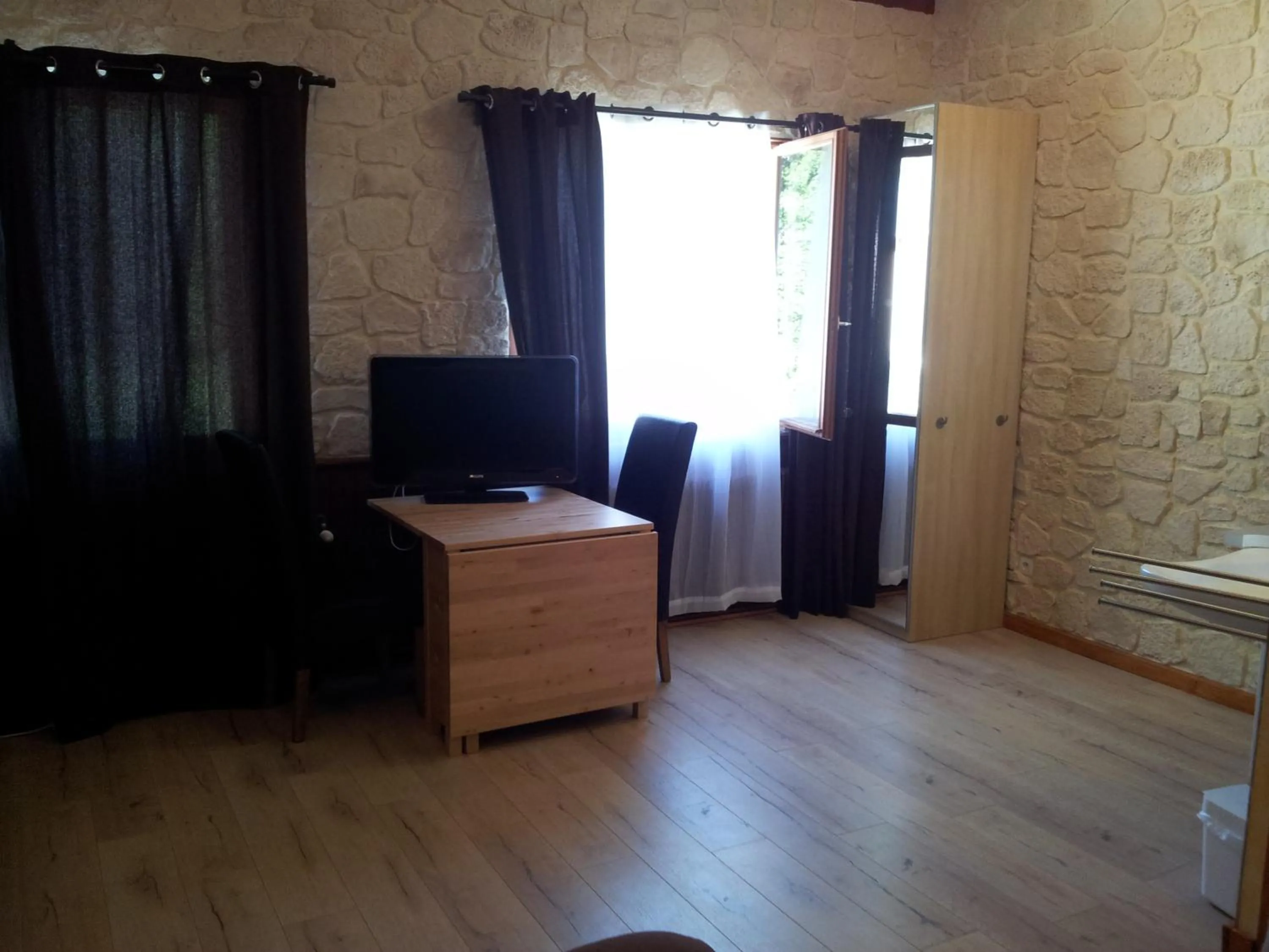 Bedroom in Savoy Hotel