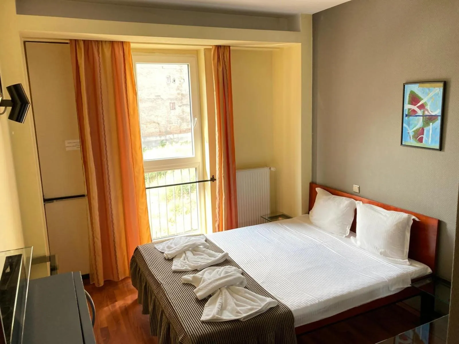 Bedroom in Tania-Frankfurt Hotel