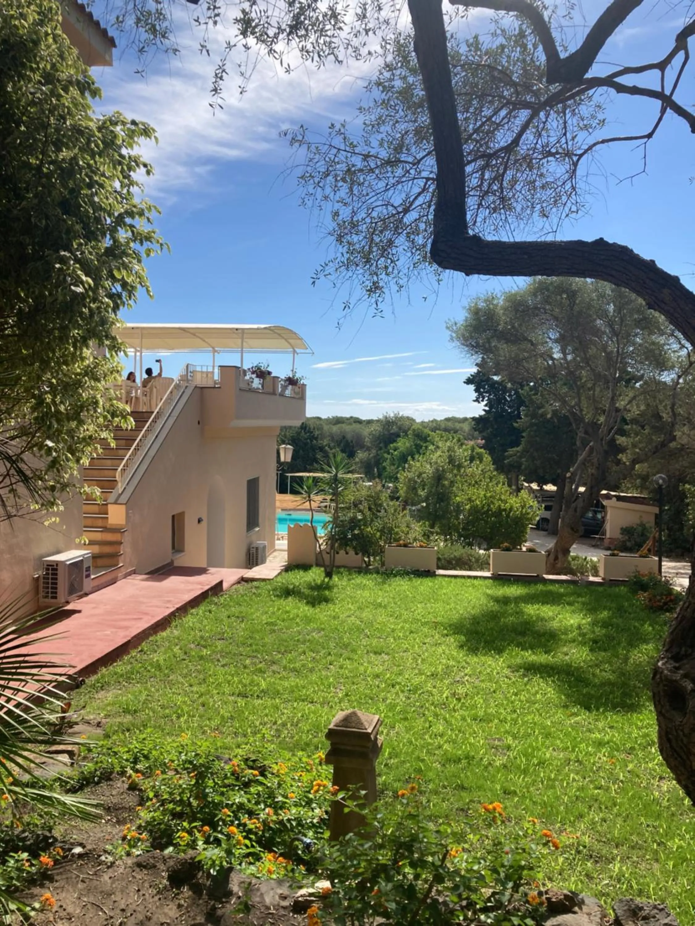 Property building in Hotel Villa Campana